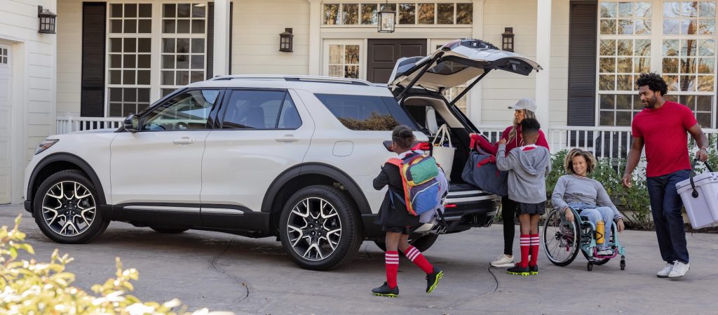 2025 Ford Explorer Active Exterior