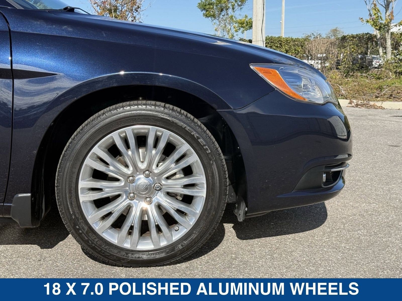 2012 Chrysler 200 Limited