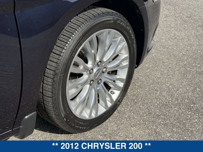 2012 Chrysler 200 Limited