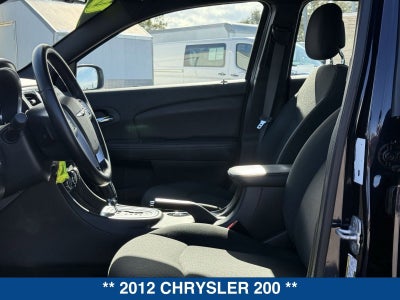 2012 Chrysler 200 Limited