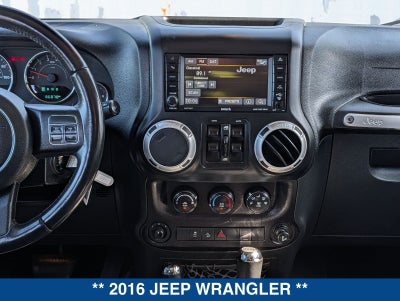 2016 Jeep Wrangler Unlimited Sahara