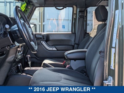 2016 Jeep Wrangler Unlimited Sahara