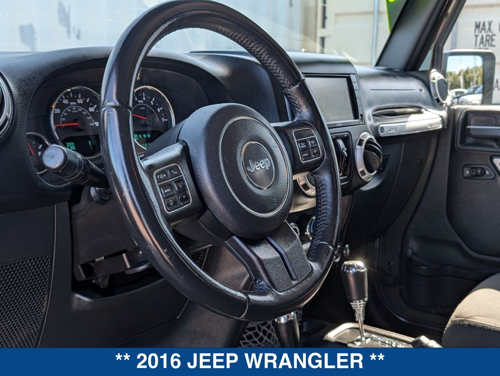2016 Jeep Wrangler Unlimited Sahara