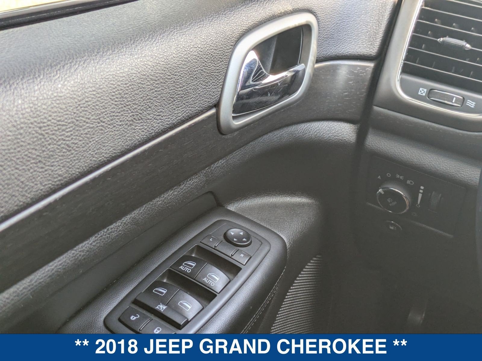 2018 Jeep Grand Cherokee Laredo