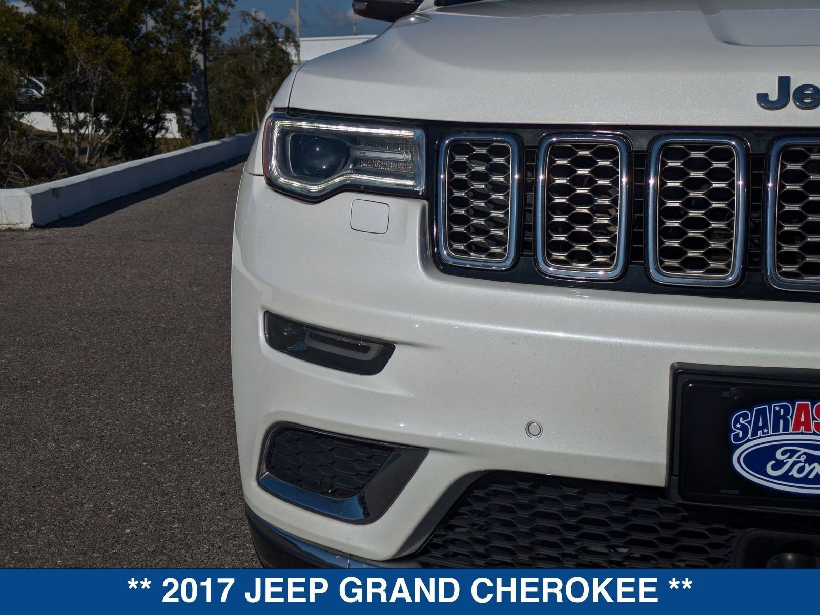 2017 Jeep Grand Cherokee Summit