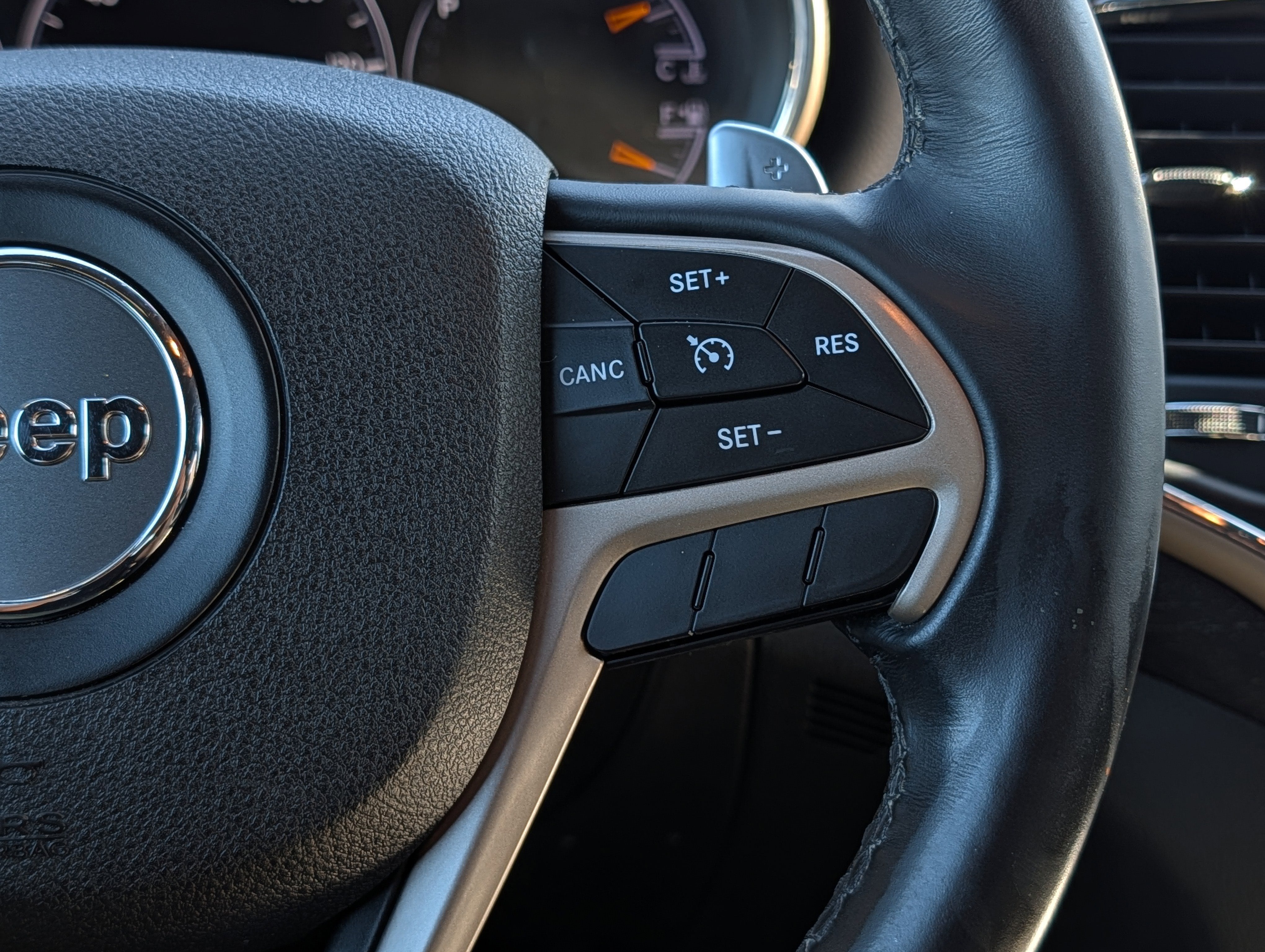 2017 Jeep Grand Cherokee Laredo