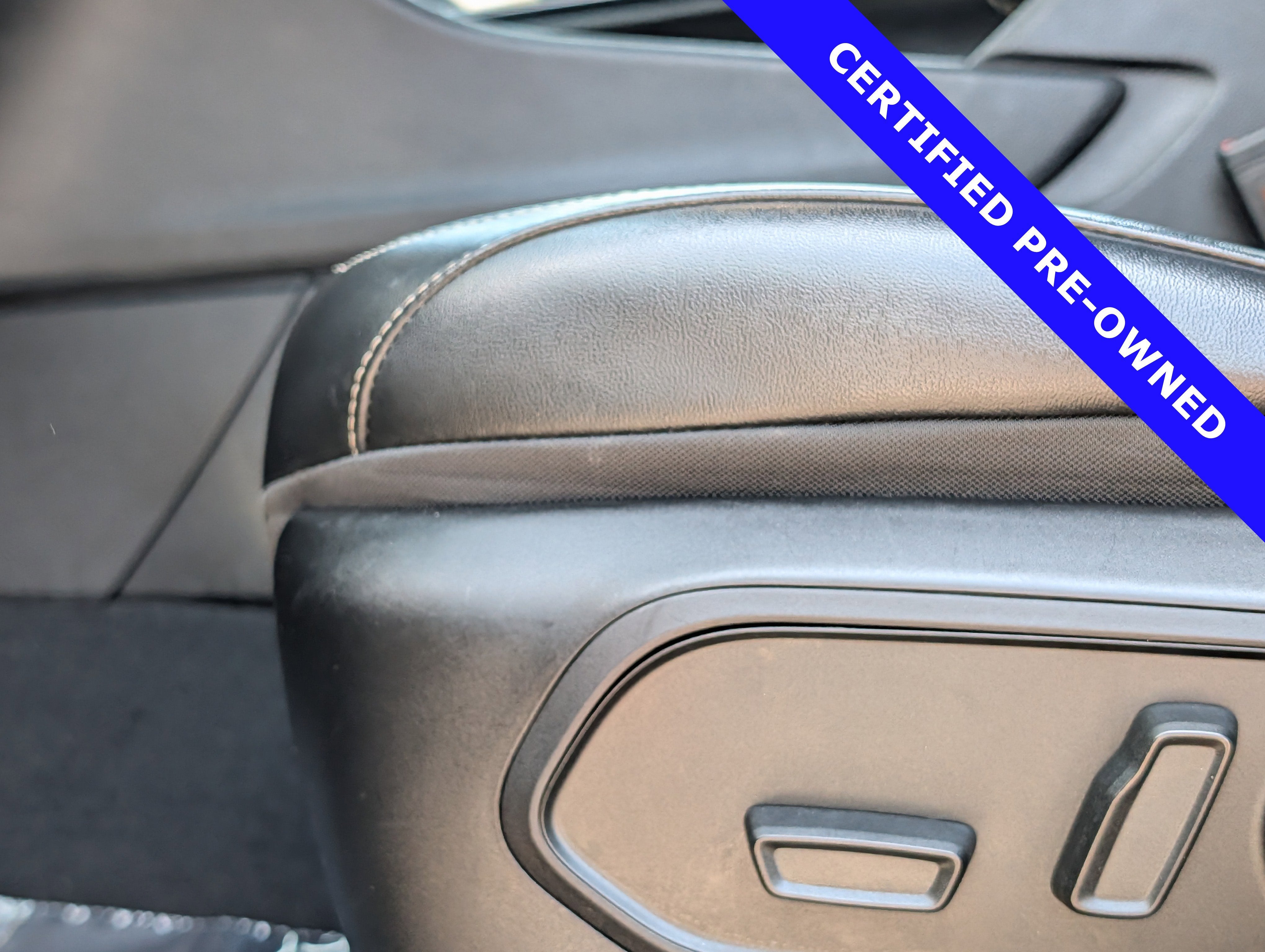 2021 Jeep Grand Cherokee L Laredo