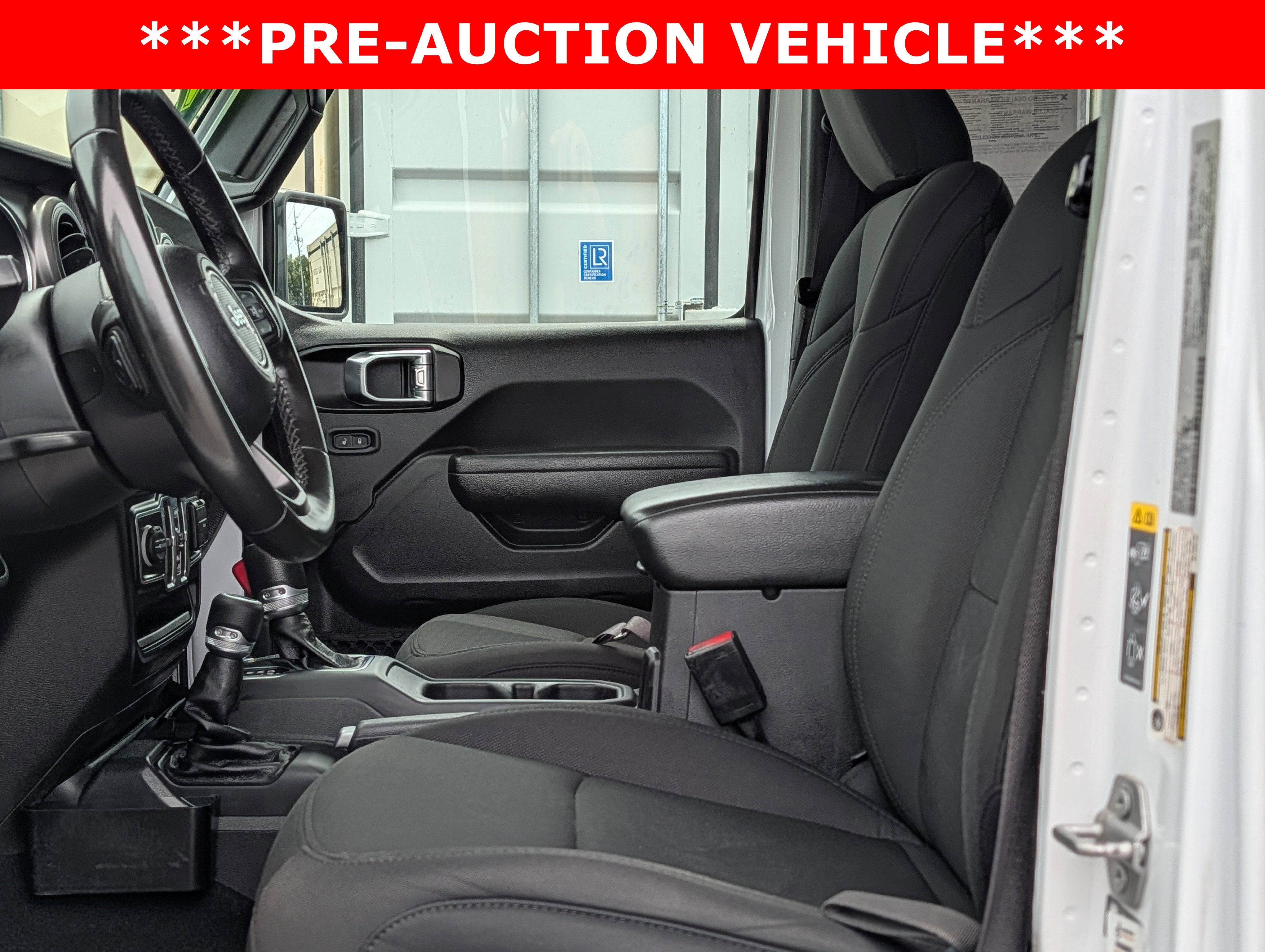 2022 Jeep Gladiator Sport