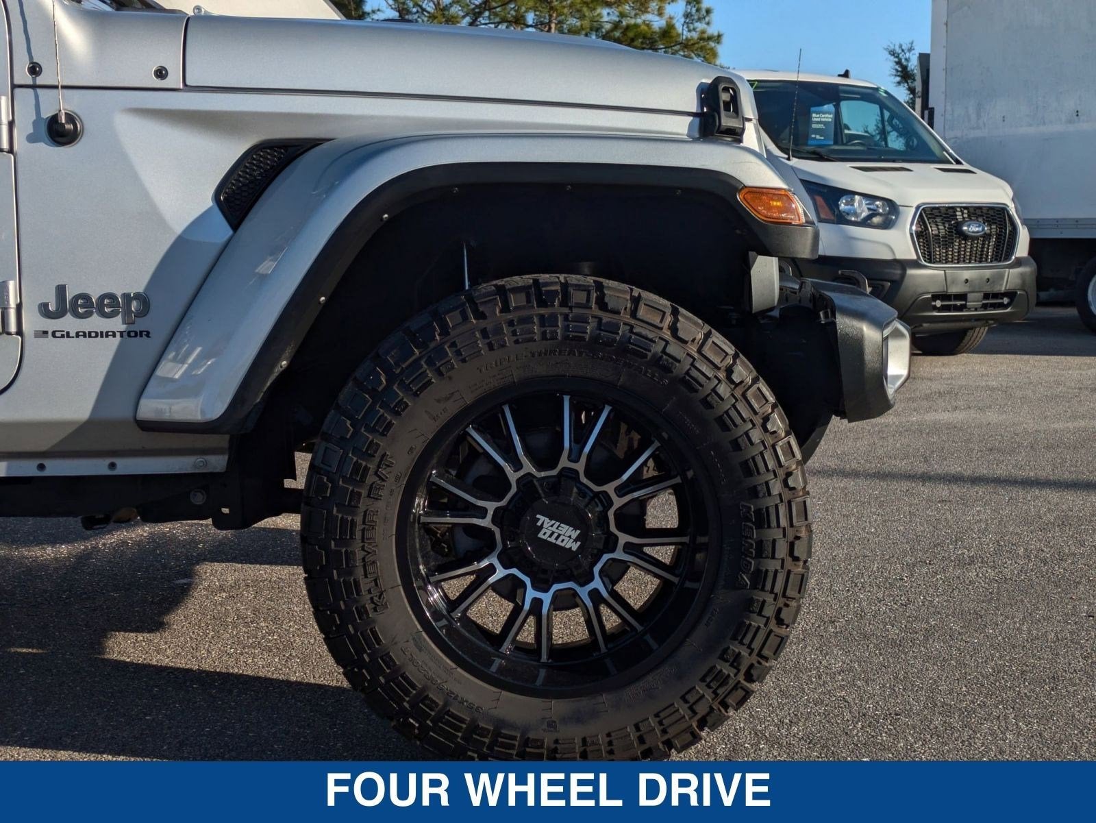 2023 Jeep Gladiator Overland