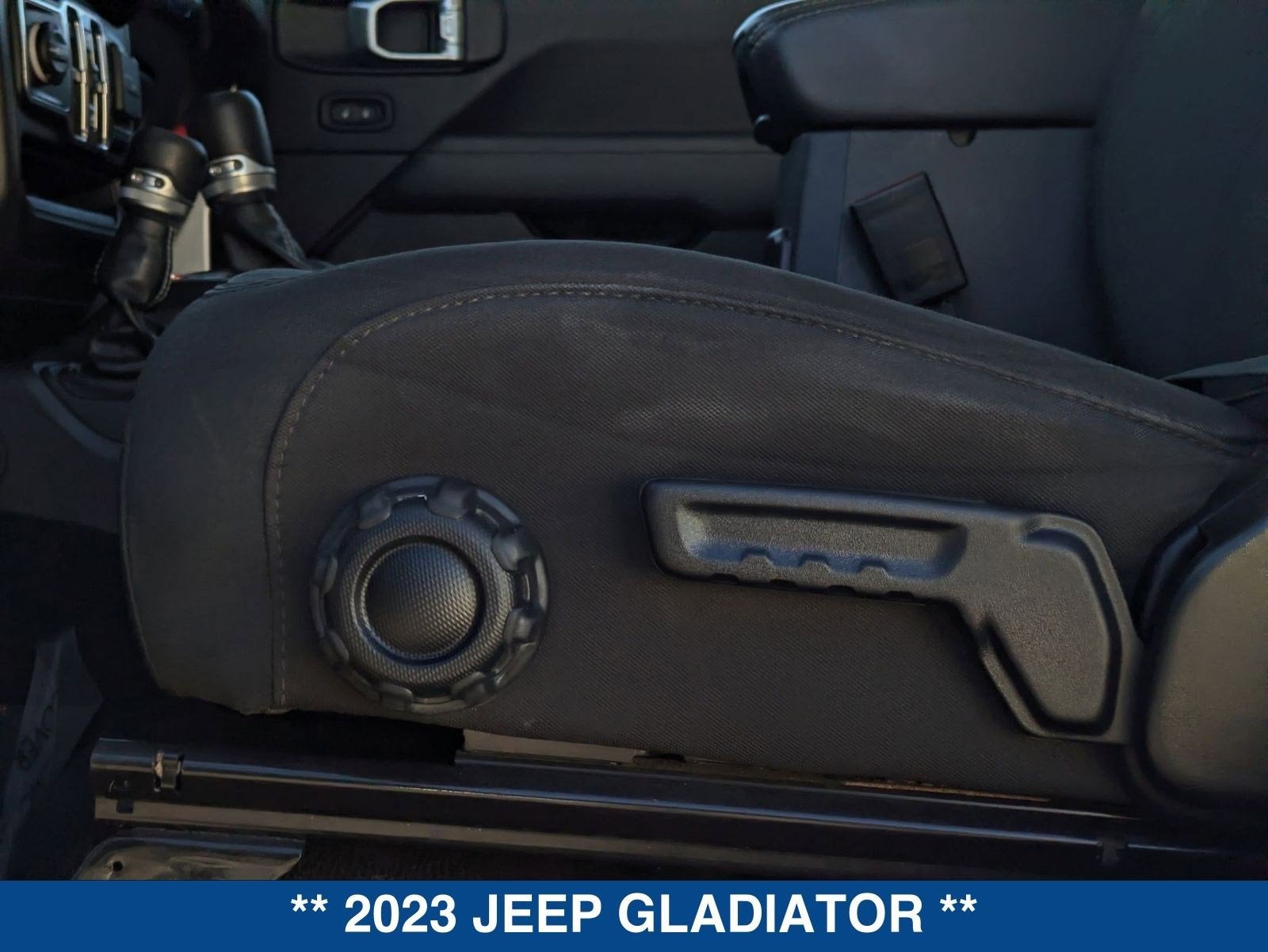 2023 Jeep Gladiator Overland