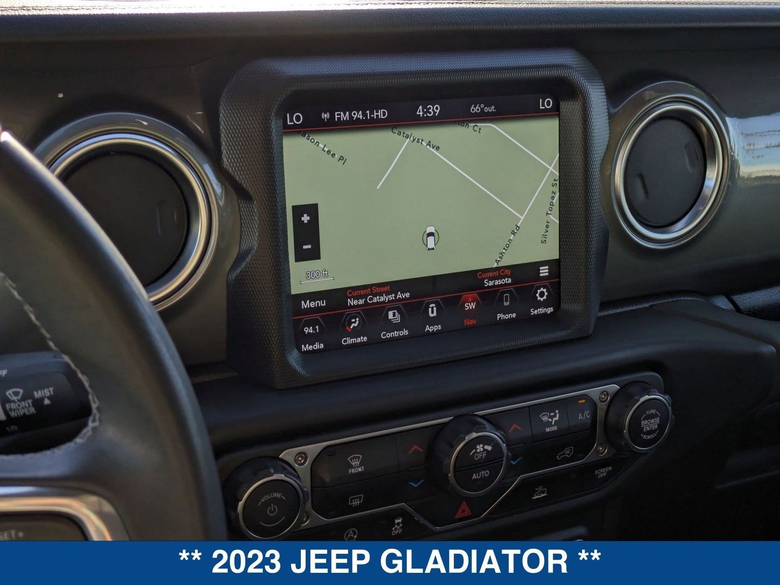 2023 Jeep Gladiator Overland
