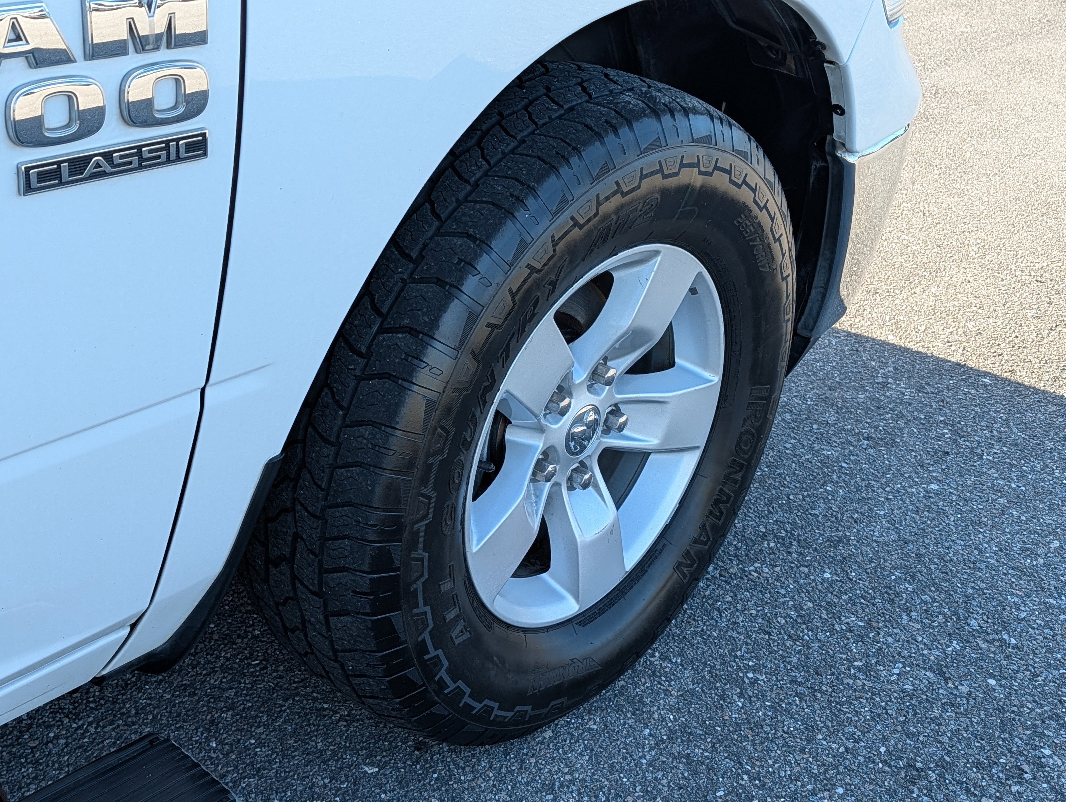 2021 RAM 1500 Classic SLT