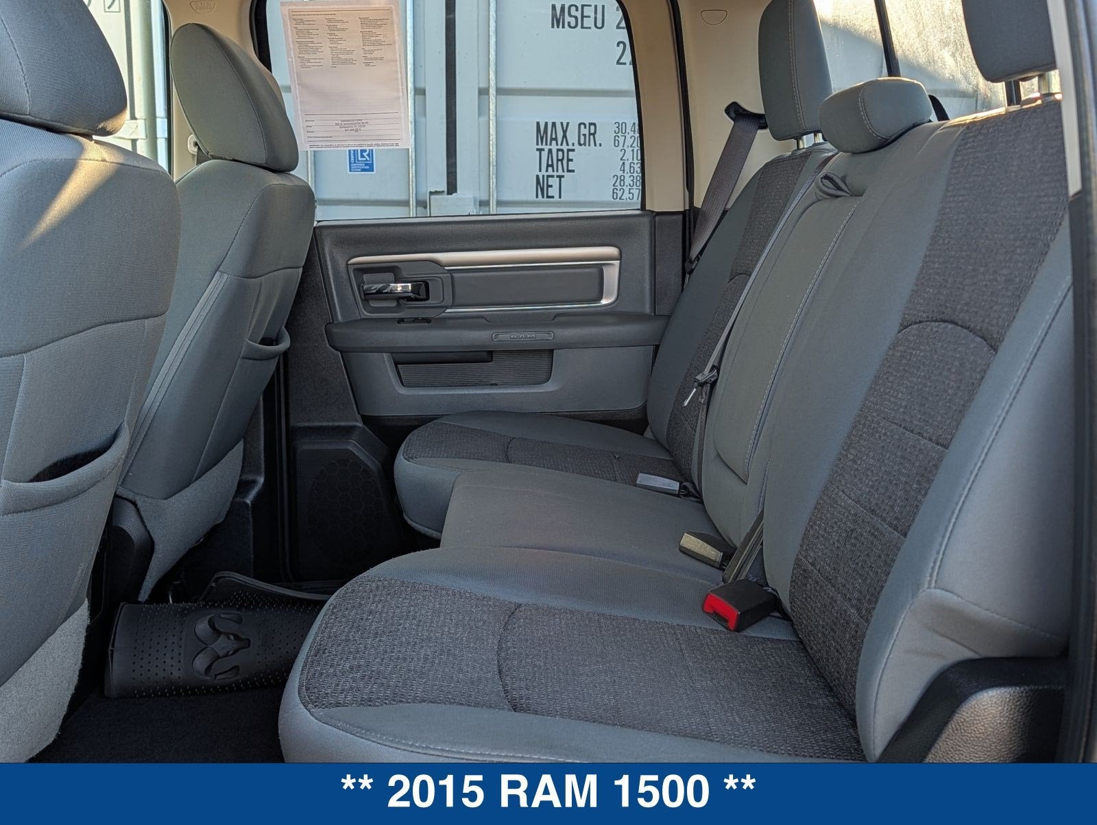 2015 RAM 1500 SLT