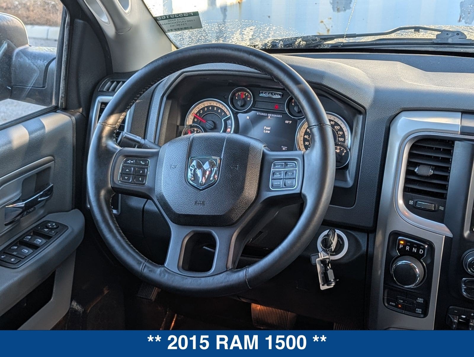 2015 RAM 1500 SLT