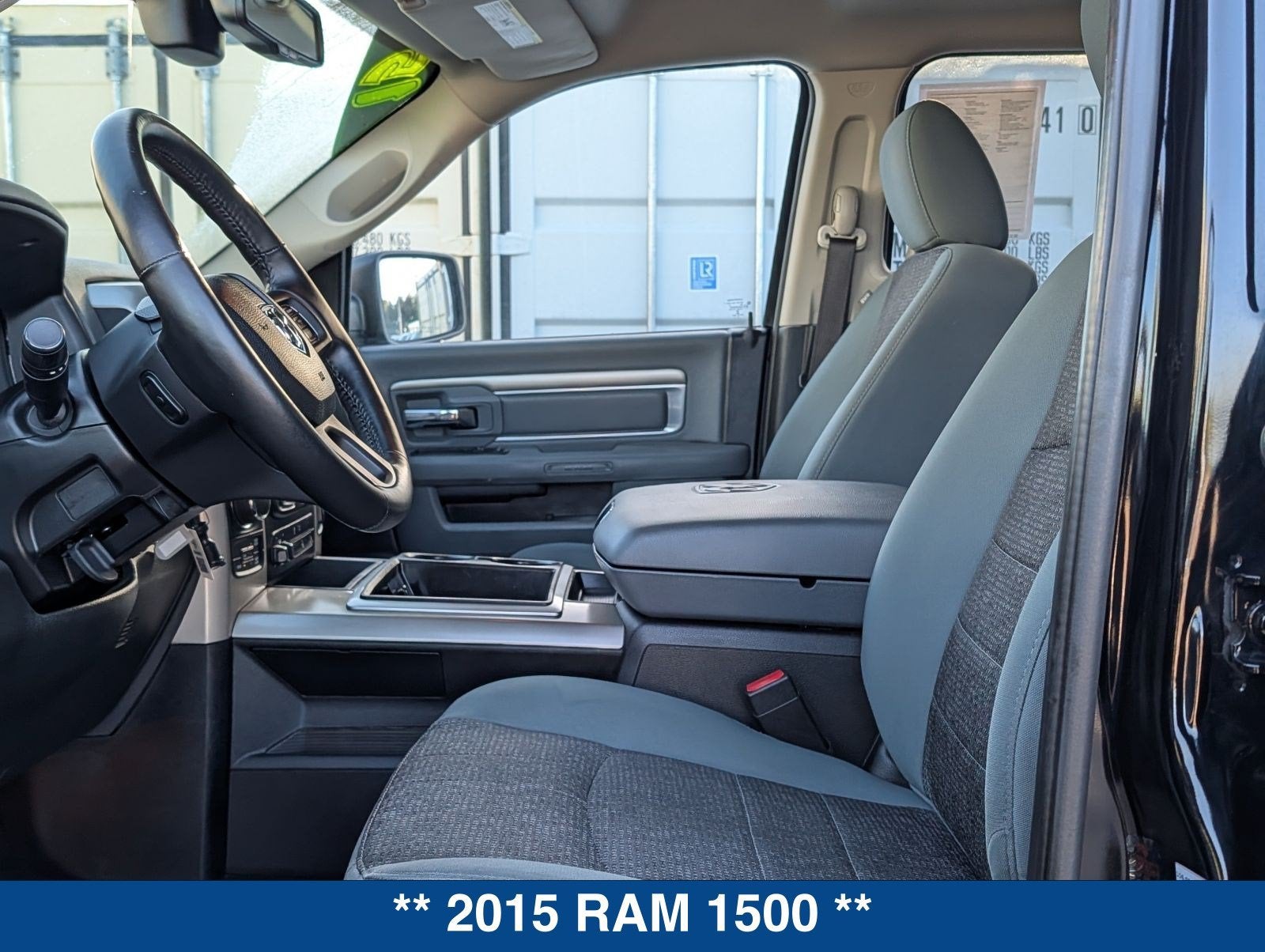 2015 RAM 1500 SLT