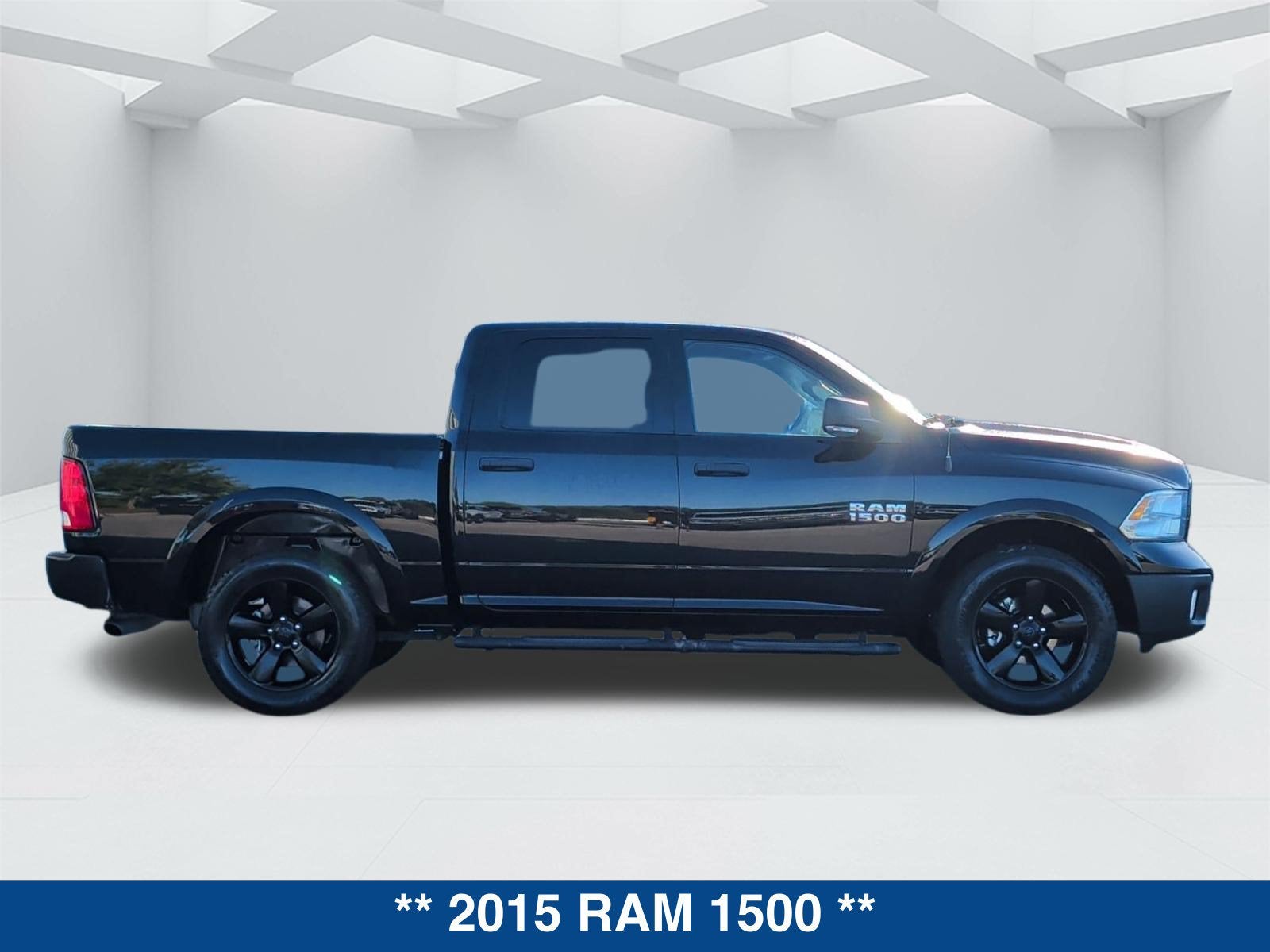 2015 RAM 1500 SLT
