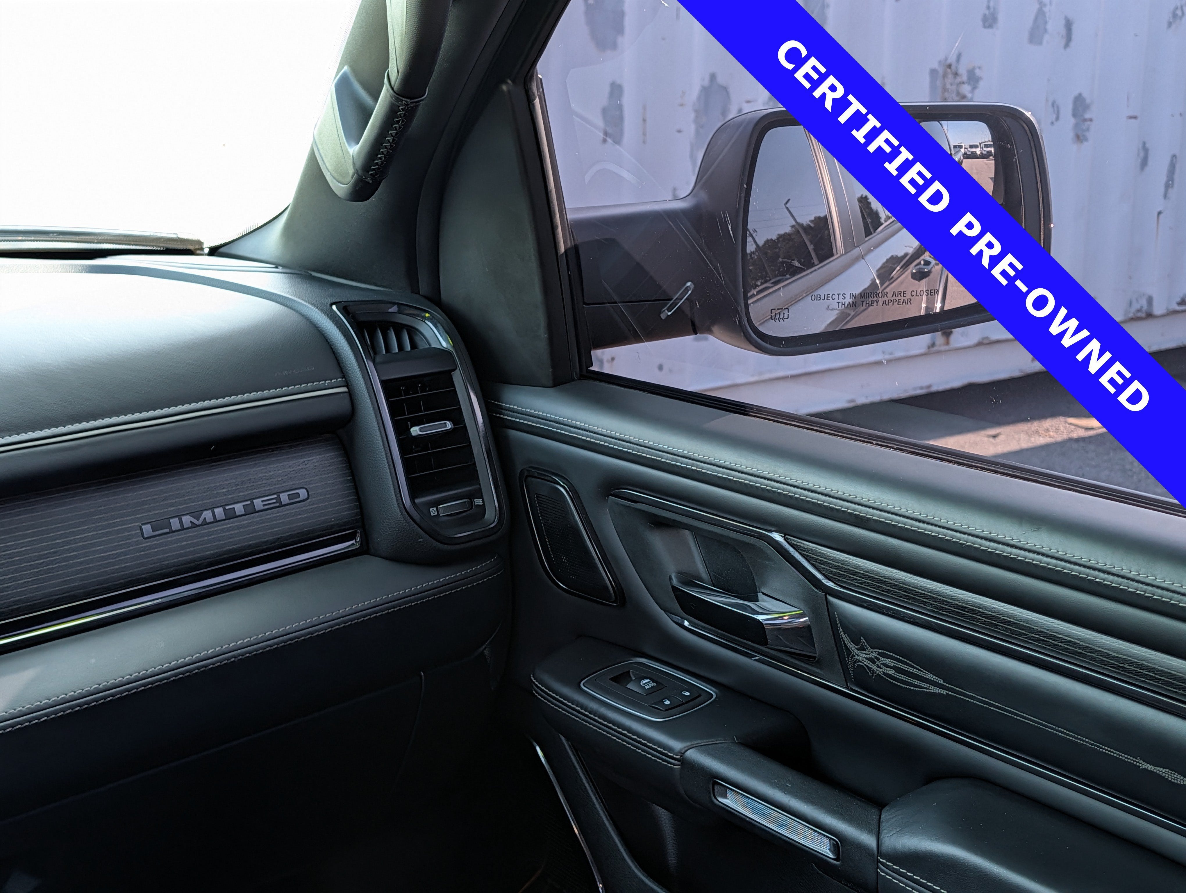 2023 RAM 1500 Limited