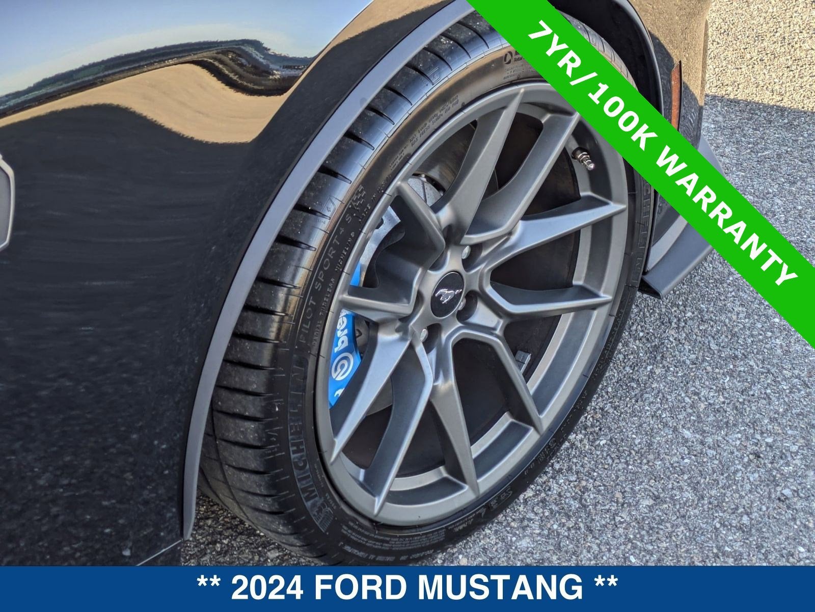 2024 Ford Mustang Dark Horse