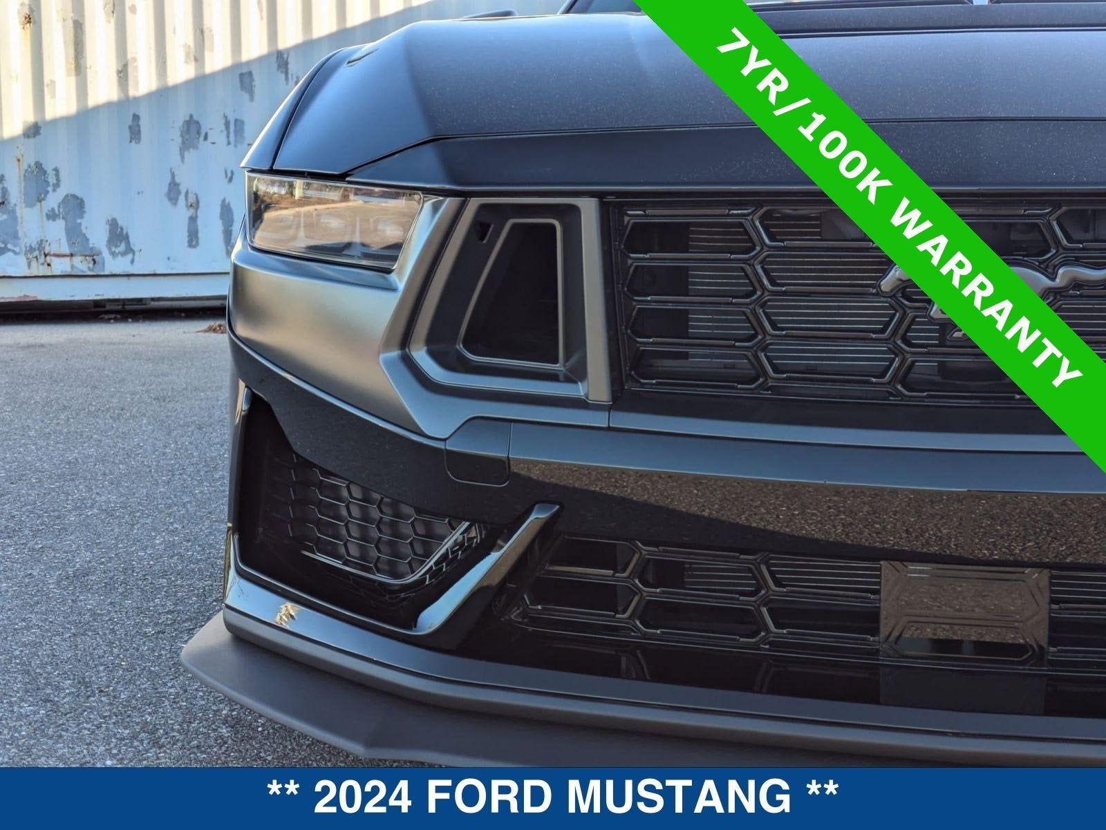 2024 Ford Mustang Dark Horse