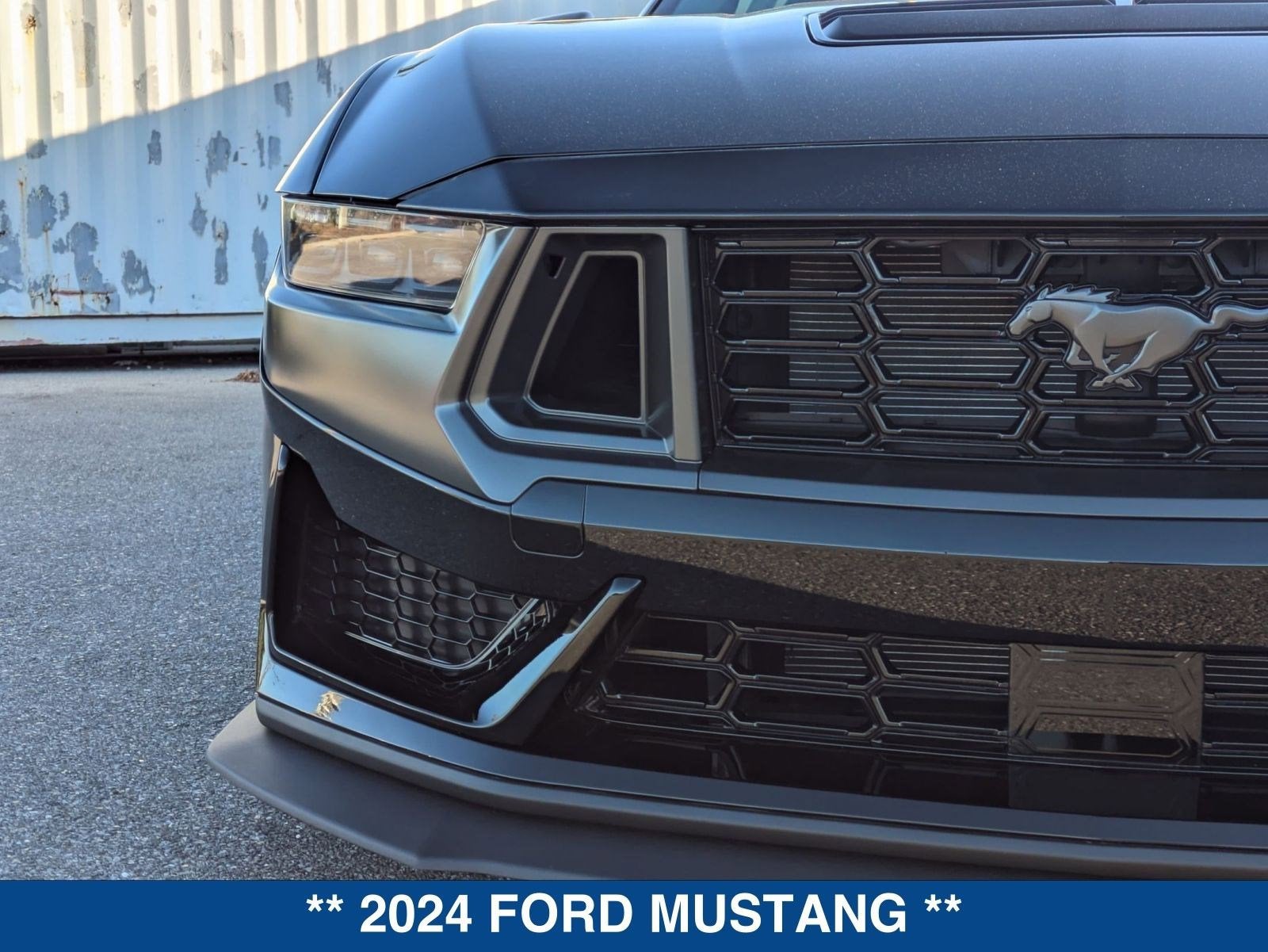2024 Ford Mustang Dark Horse