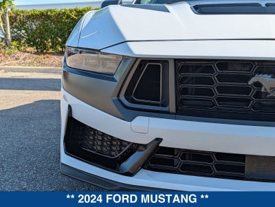2024 Ford Mustang Dark Horse