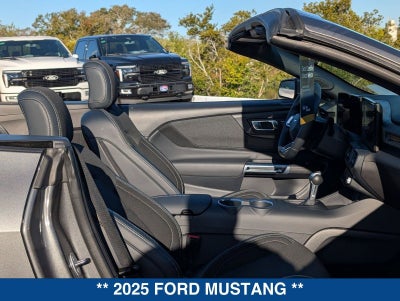 2025 Ford Mustang EcoBoost