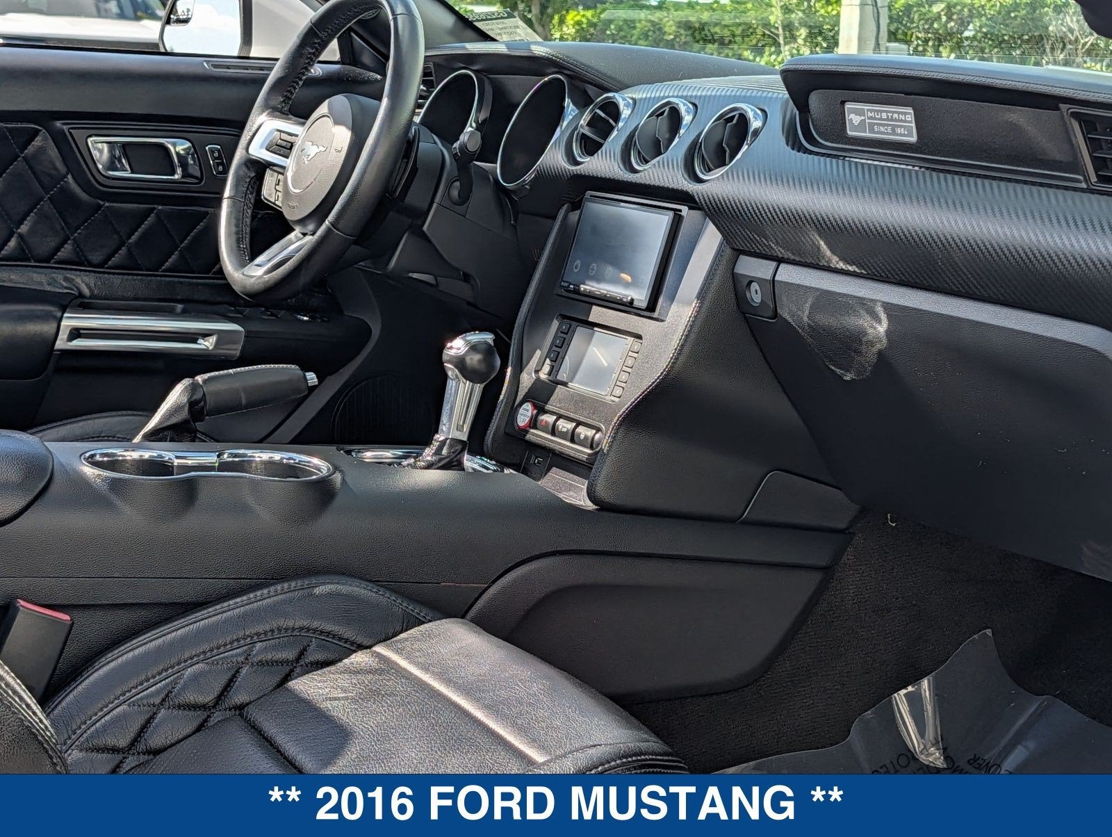 2016 Ford Mustang V6