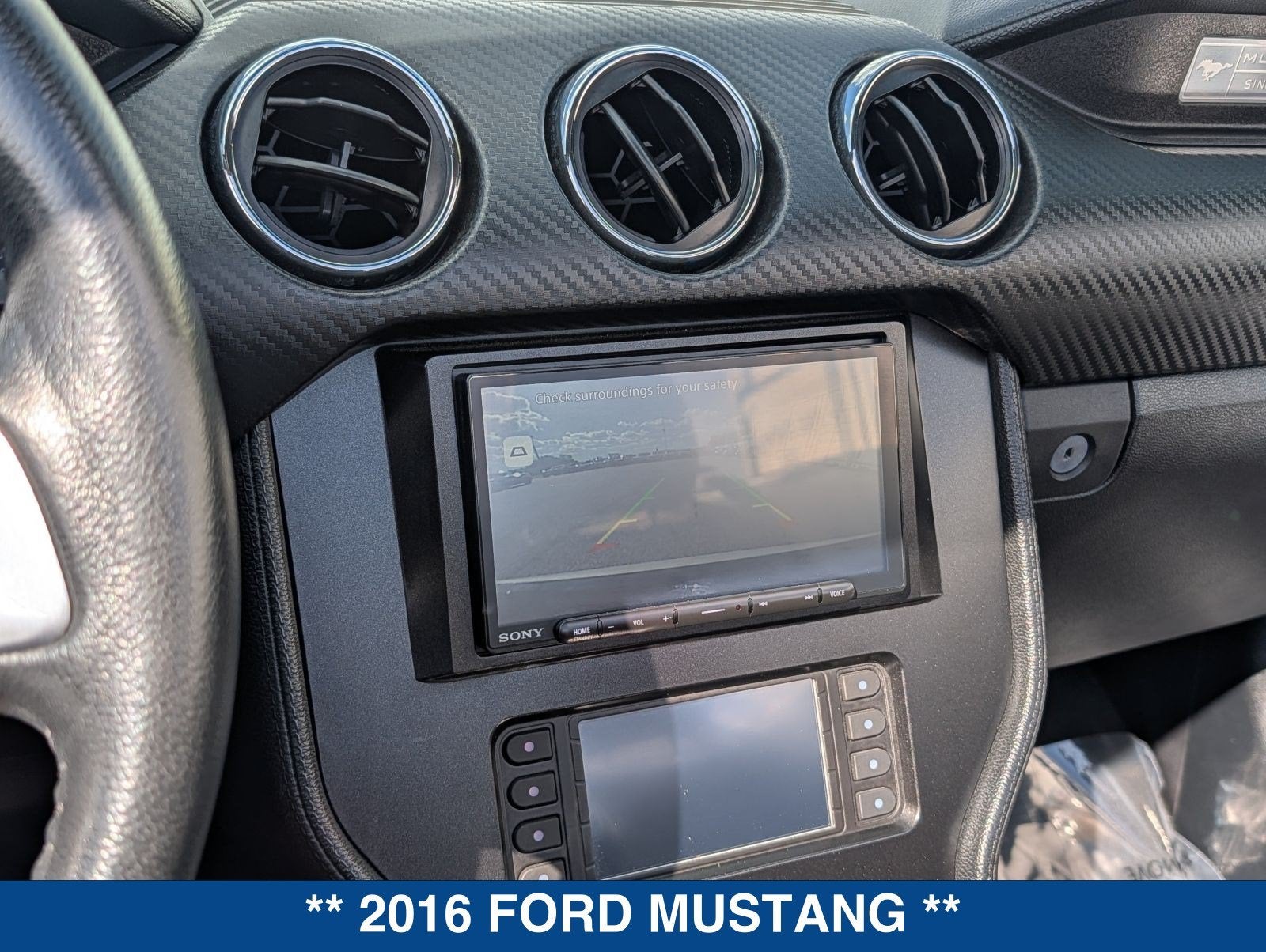 2016 Ford Mustang V6