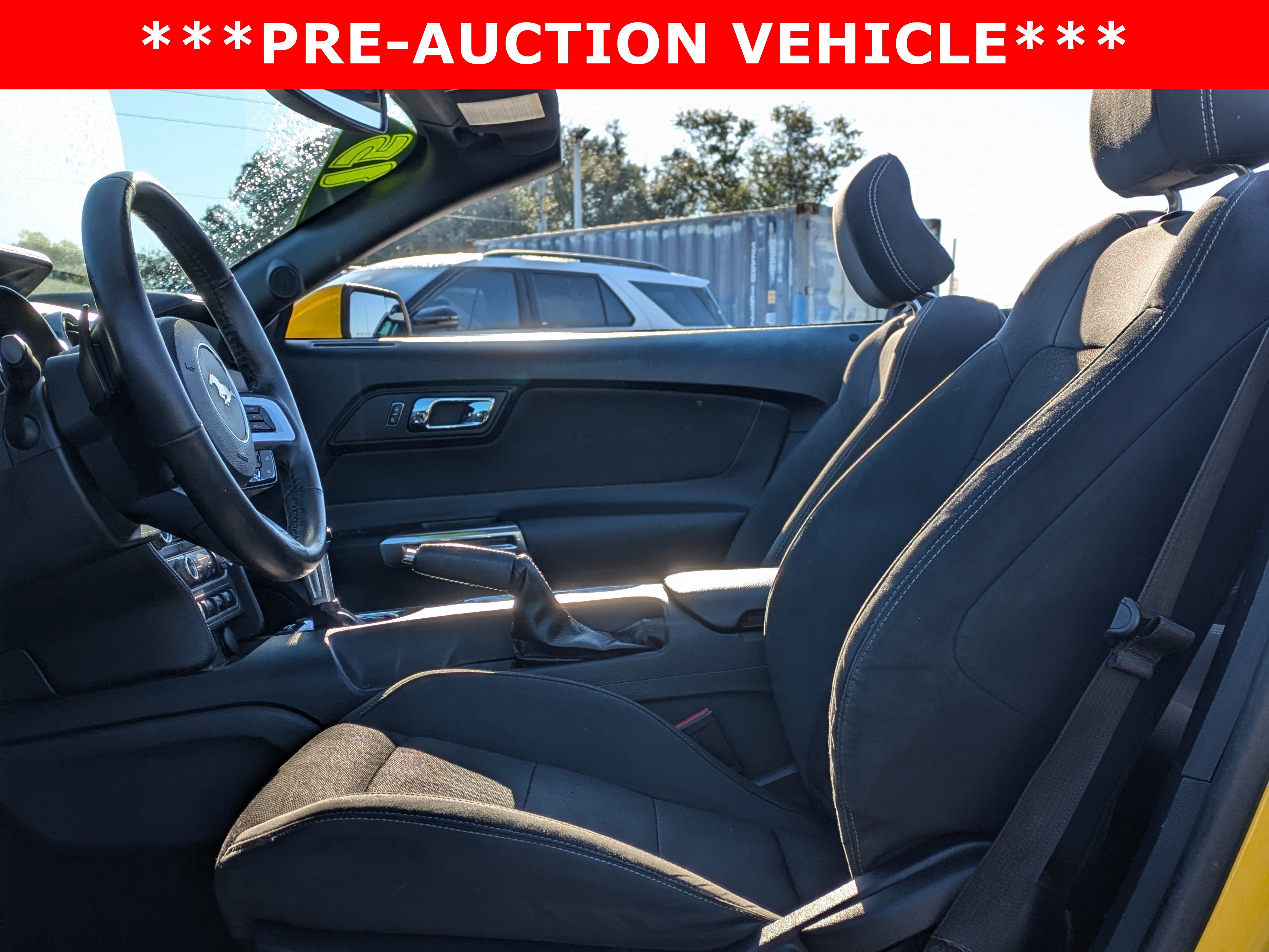 2015 Ford Mustang V6