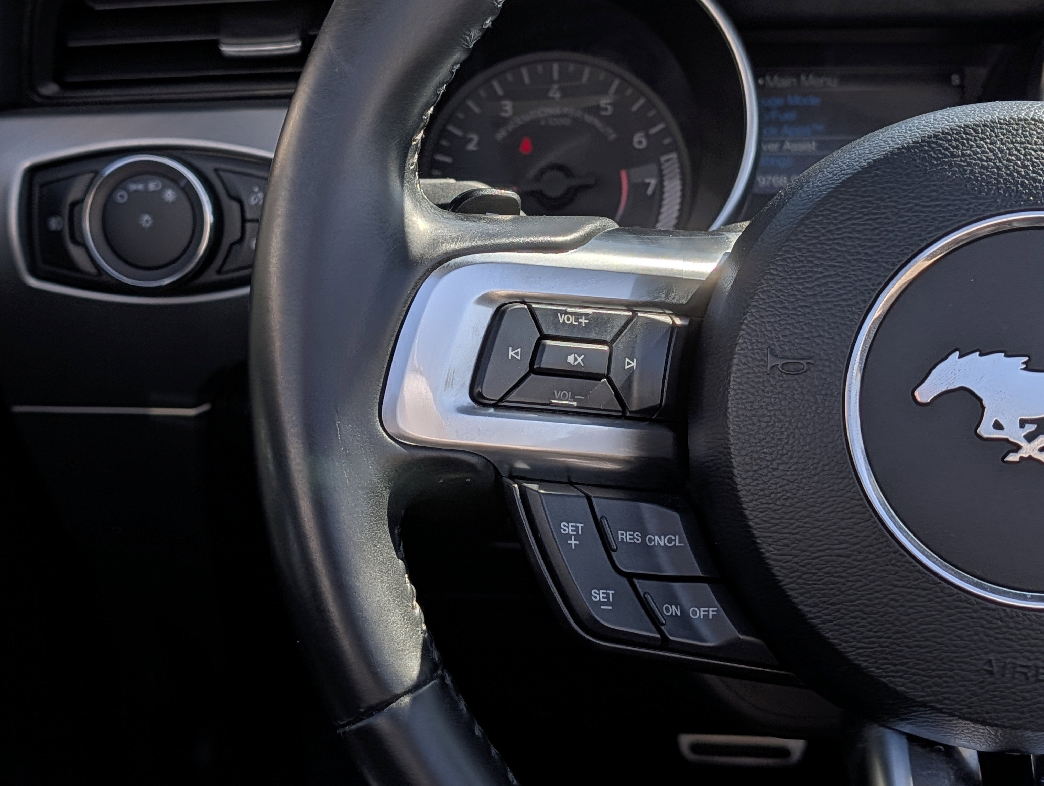 2020 Ford Mustang EcoBoost Premium