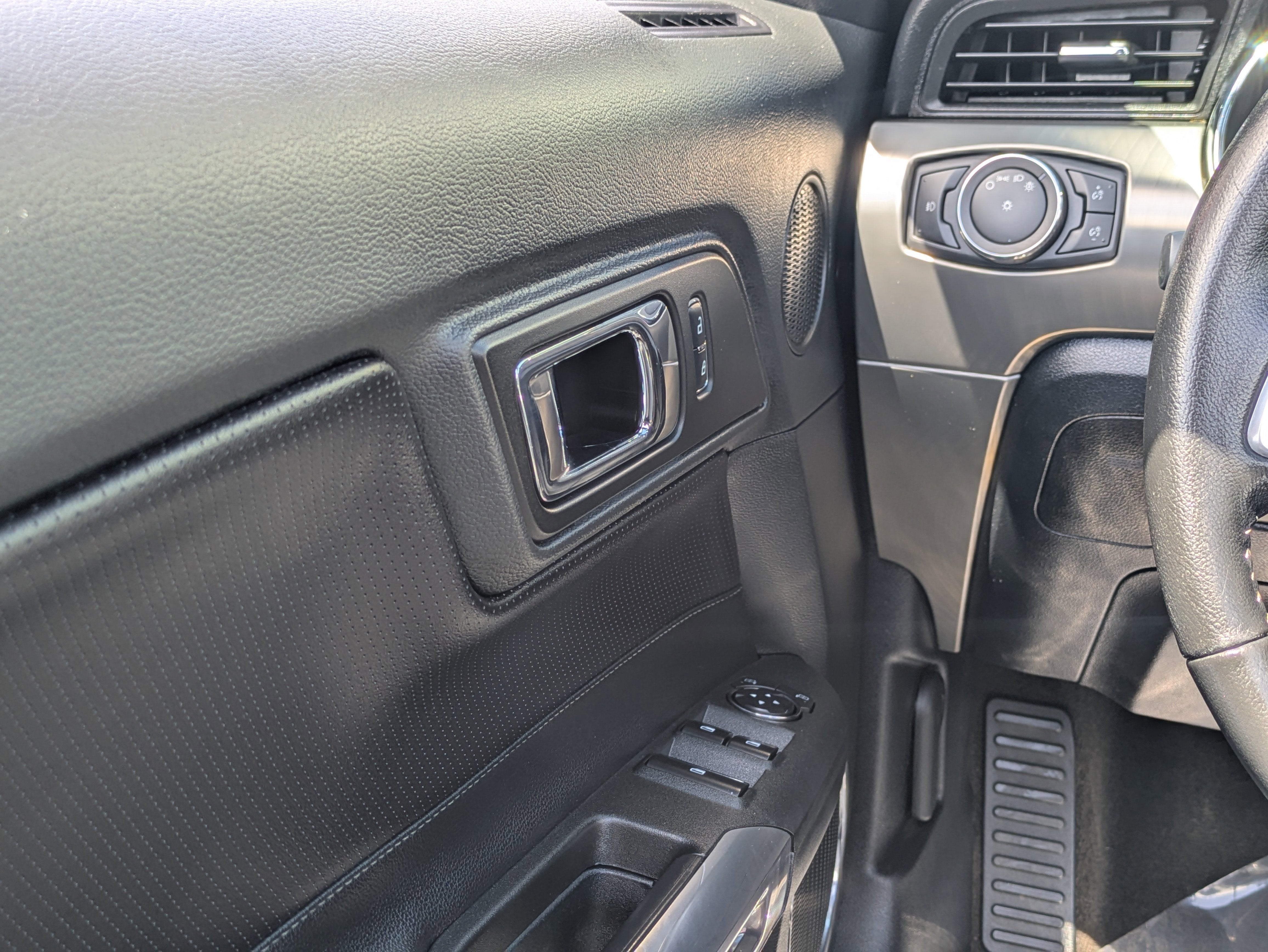 2015 Ford Mustang EcoBoost Premium