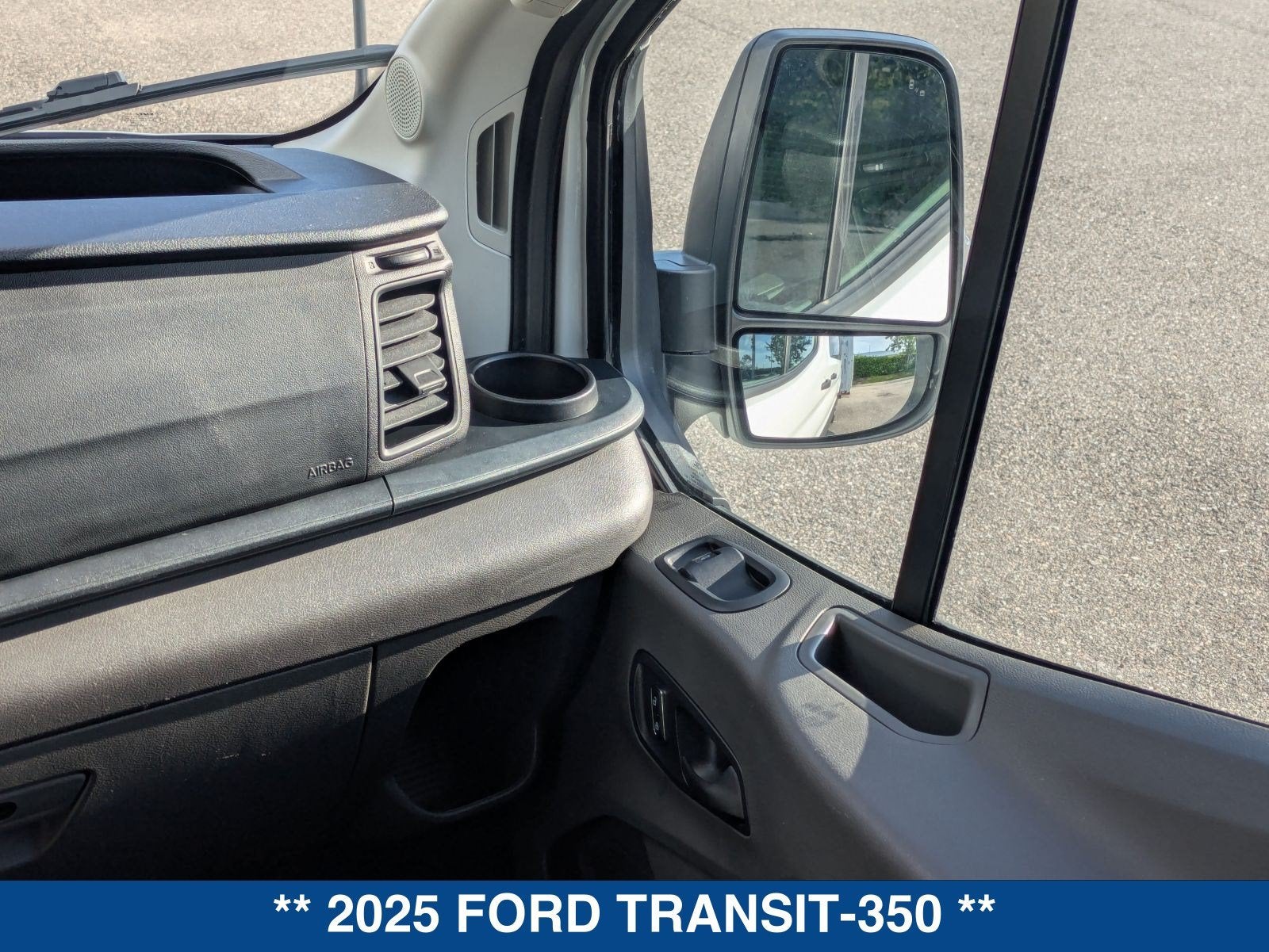 2025 Ford Transit-350 XLT