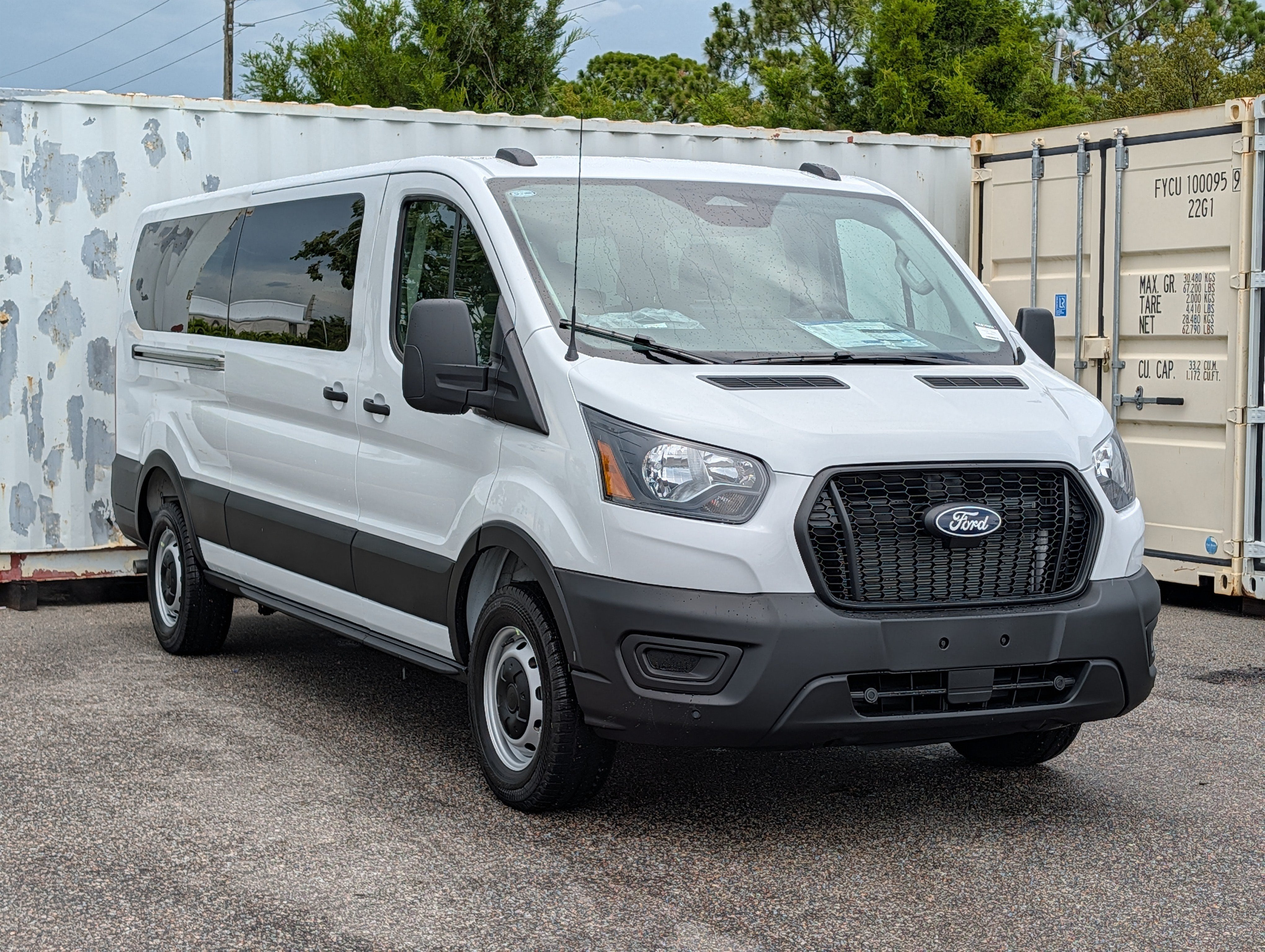 2026 Ford Transit Passenger Wagon Base