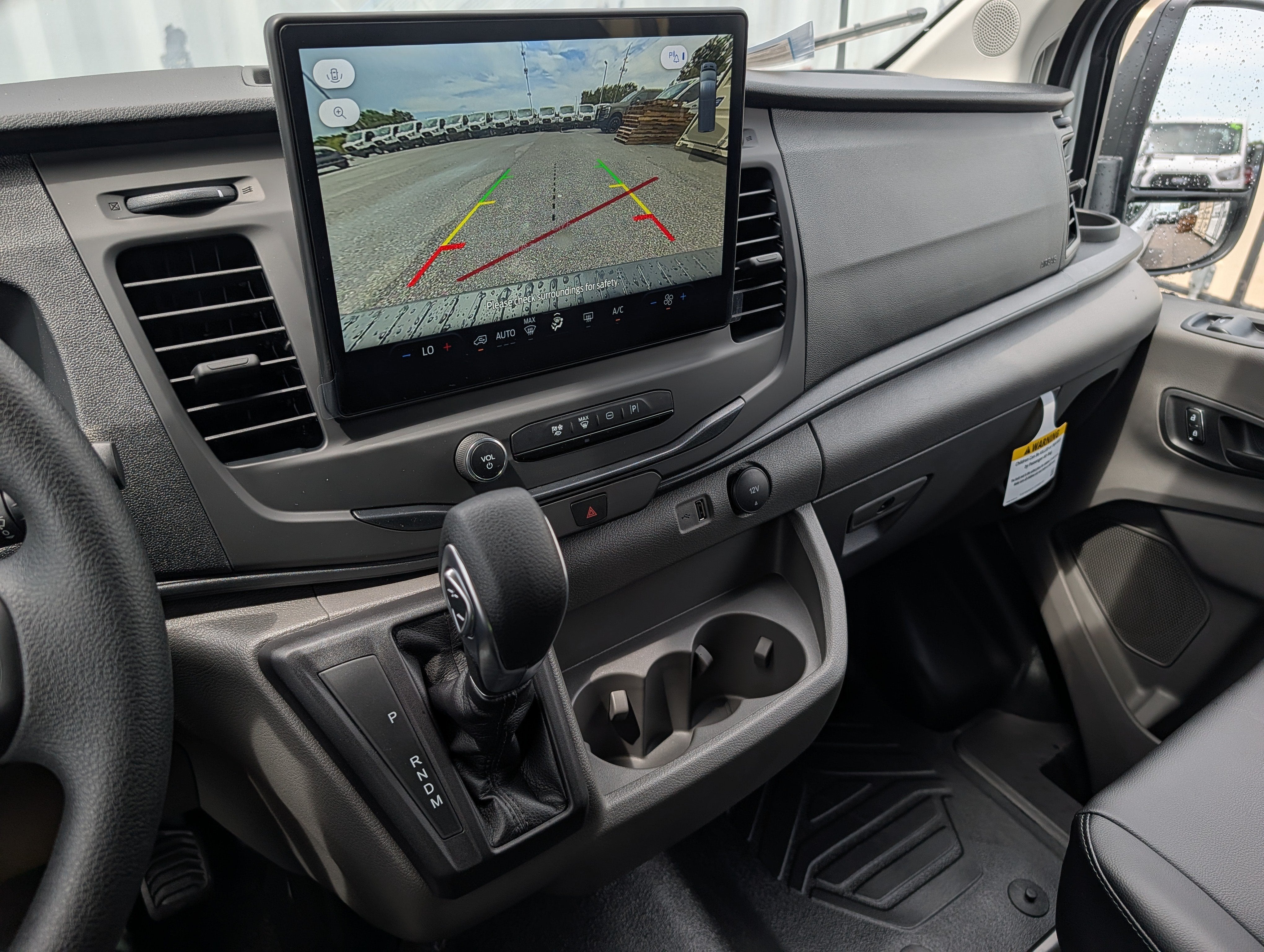 2026 Ford Transit Passenger Wagon Base