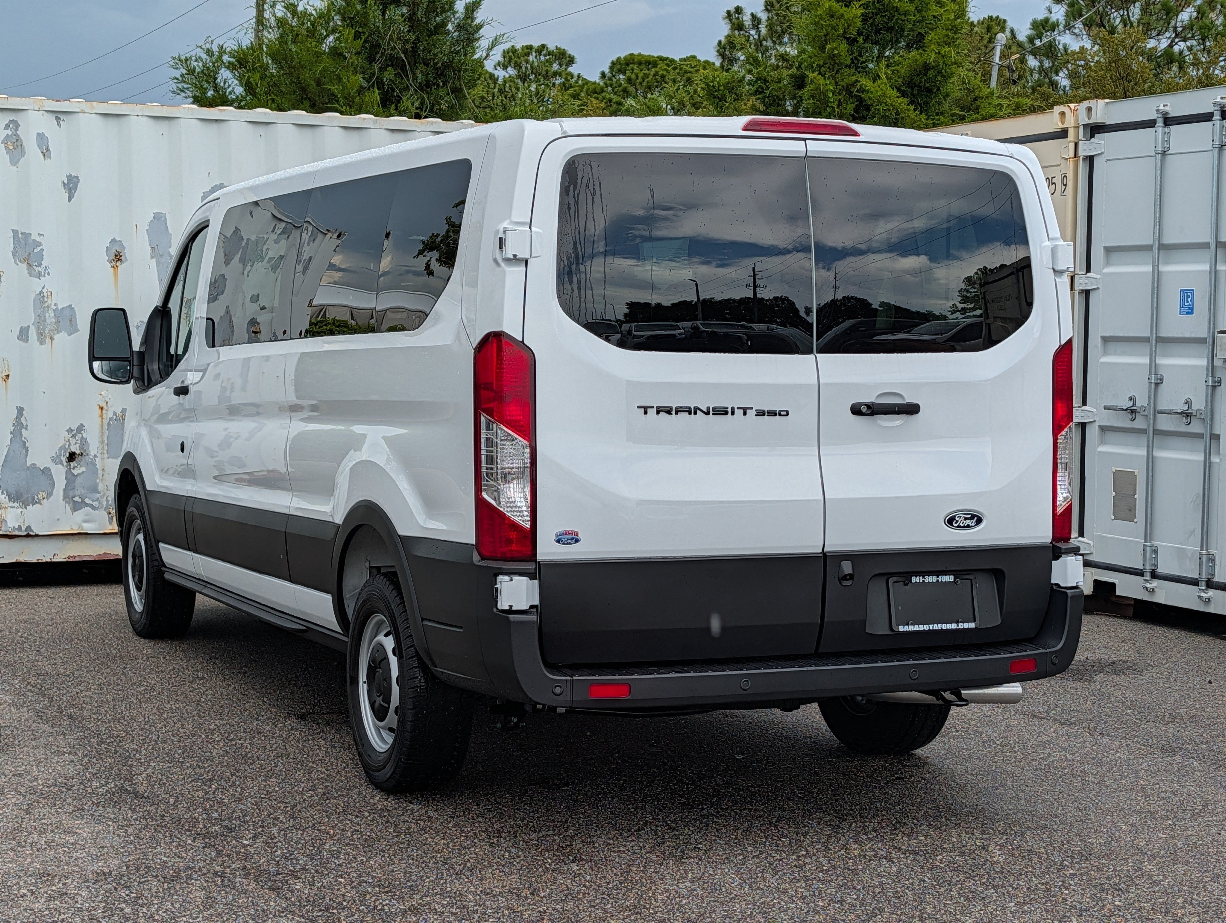 2026 Ford Transit Passenger Wagon Base