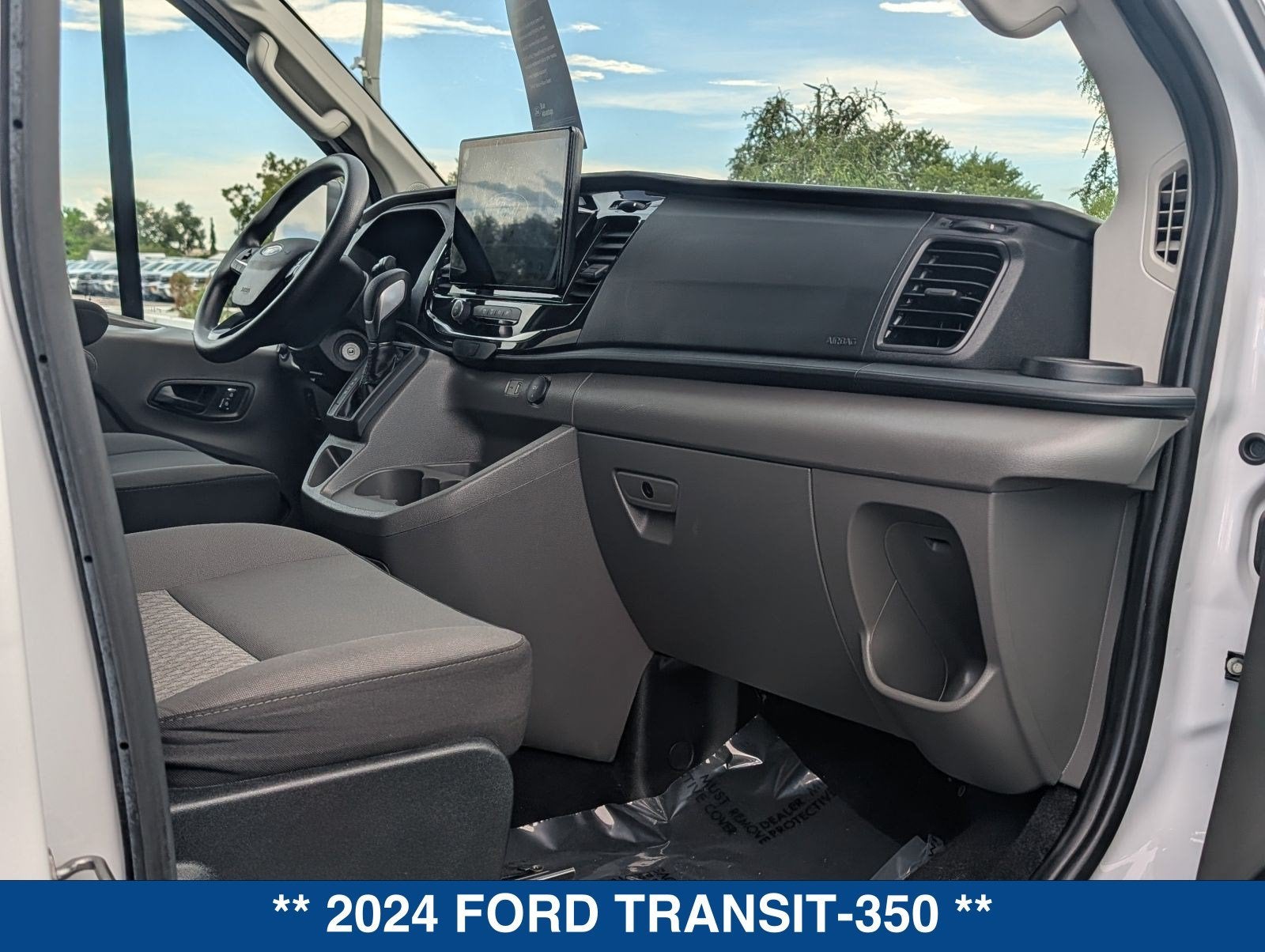 2024 Ford Transit-350 XLT