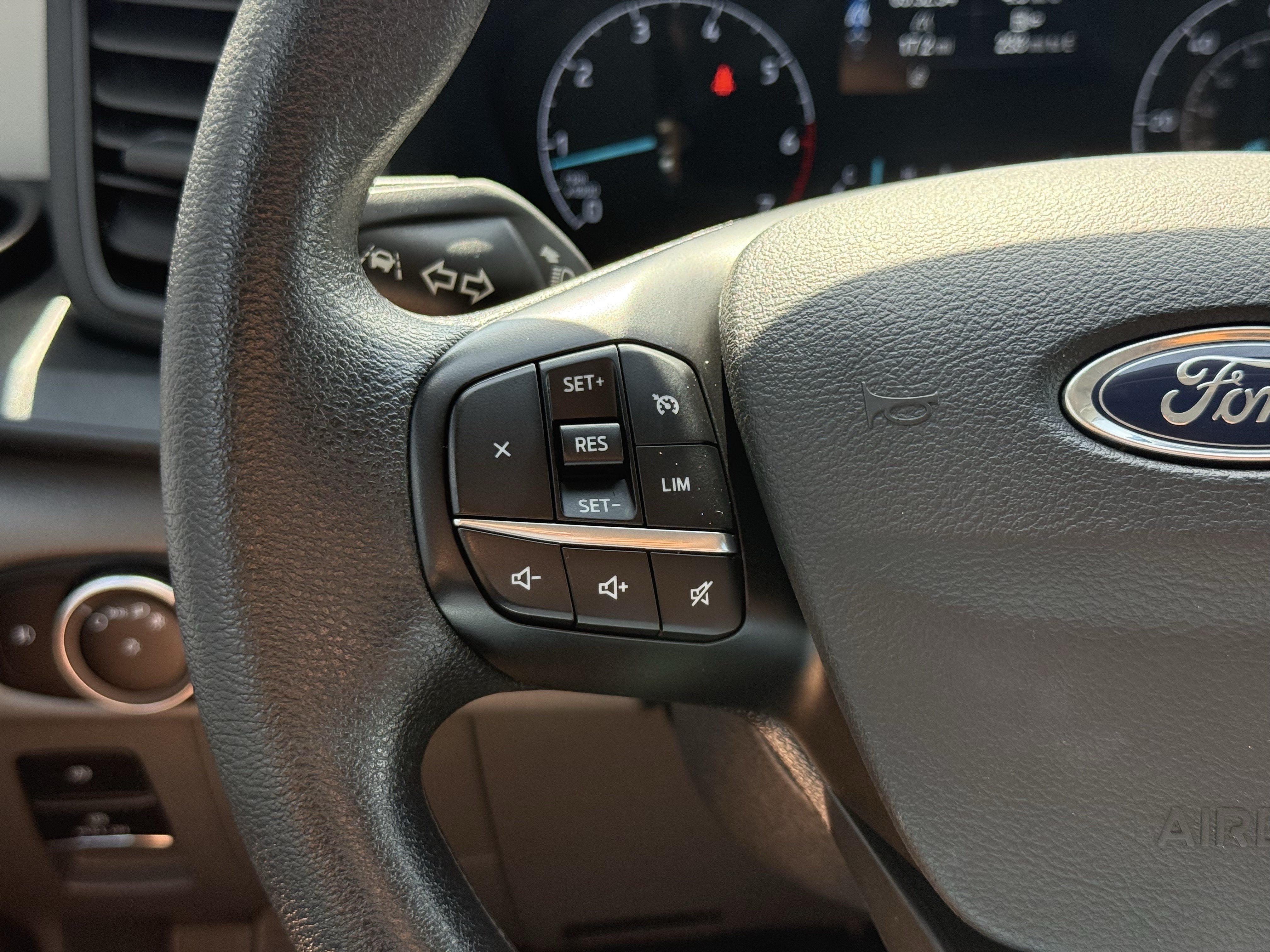 2025 Ford Transit-350 XLT