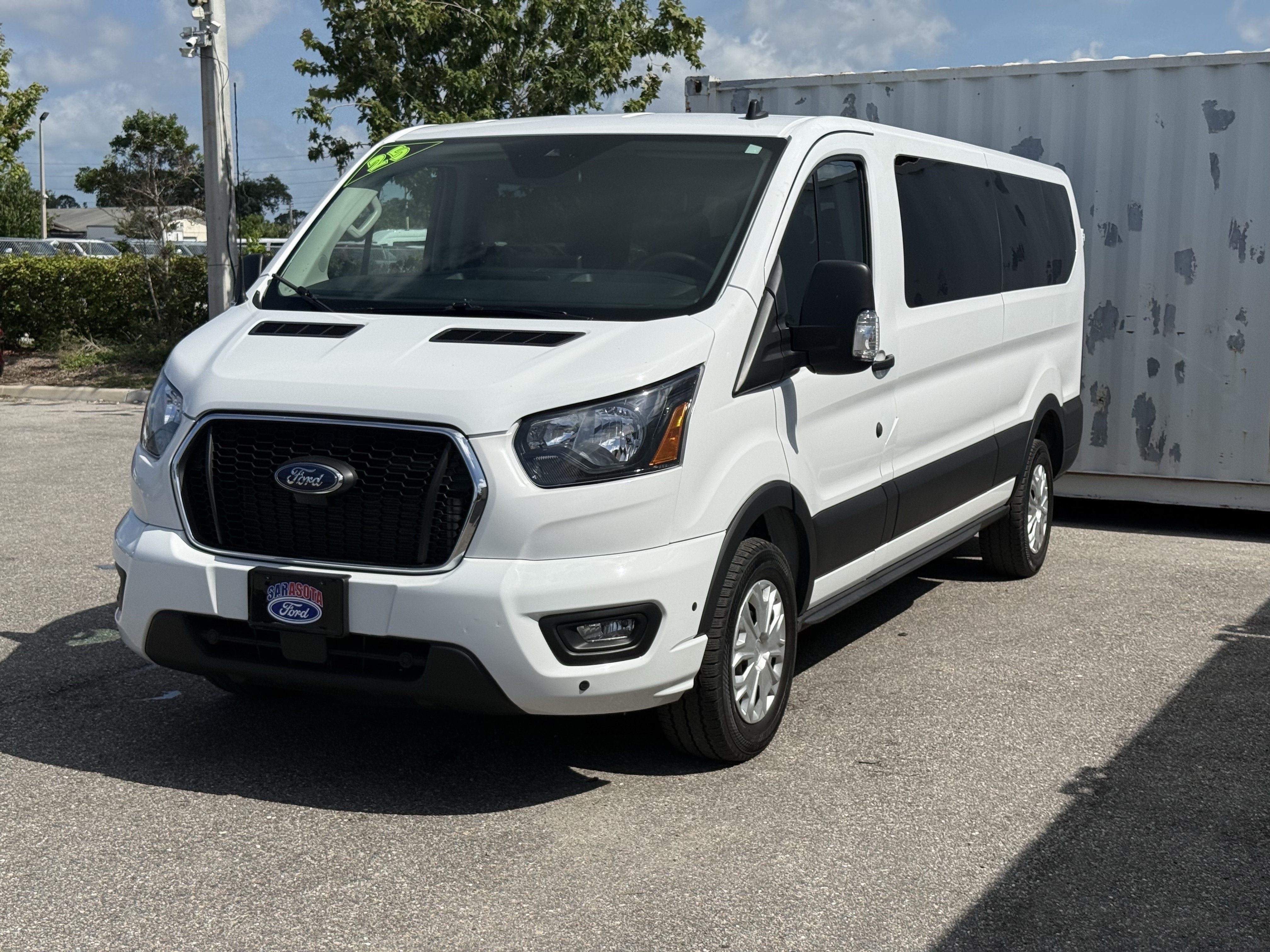 2025 Ford Transit-350 XLT