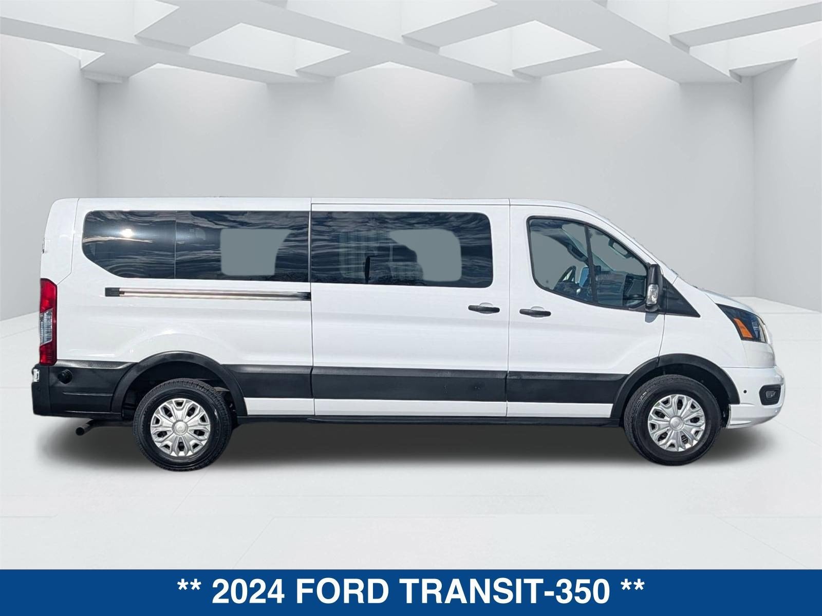 2024 Ford Transit-350 XLT
