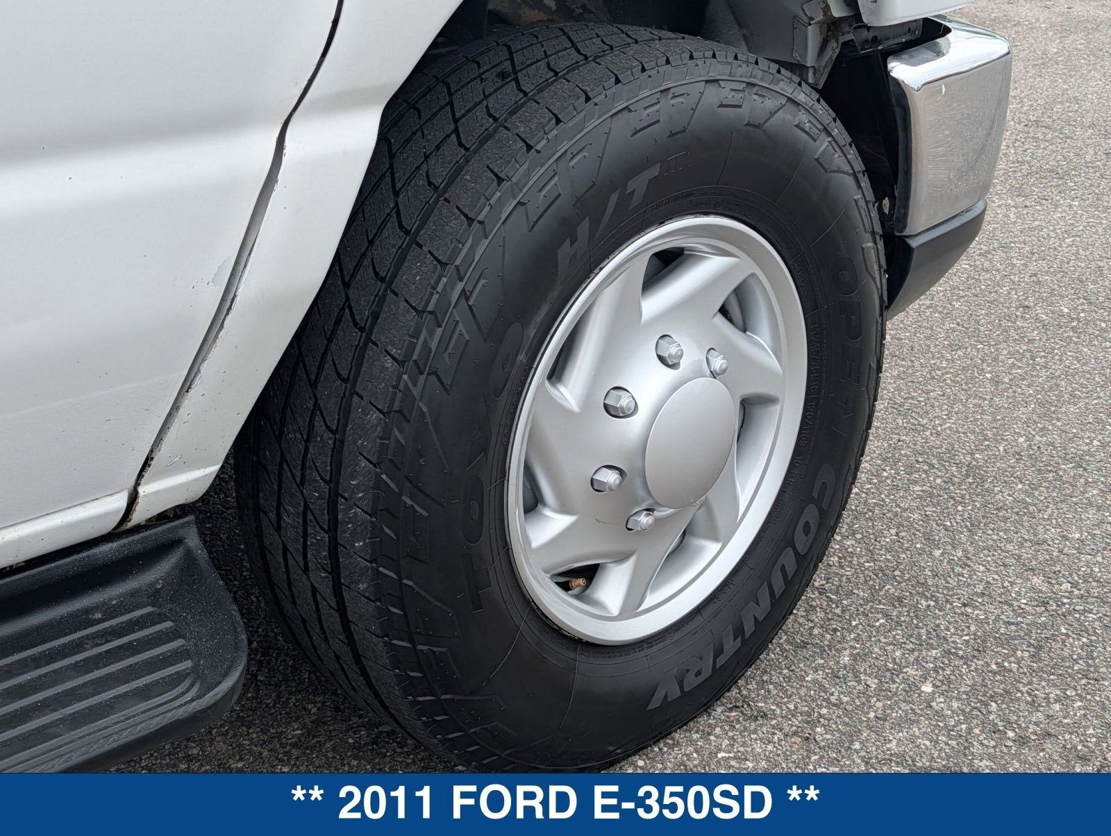 2011 Ford Econoline 350 Super Duty XLT