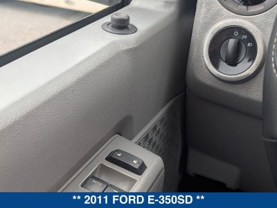 2011 Ford Econoline 350 Super Duty XLT