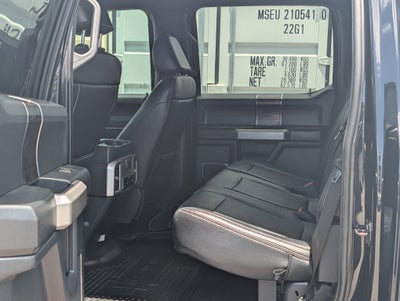 2022 Ford F-450 Chassis Cab Lariat