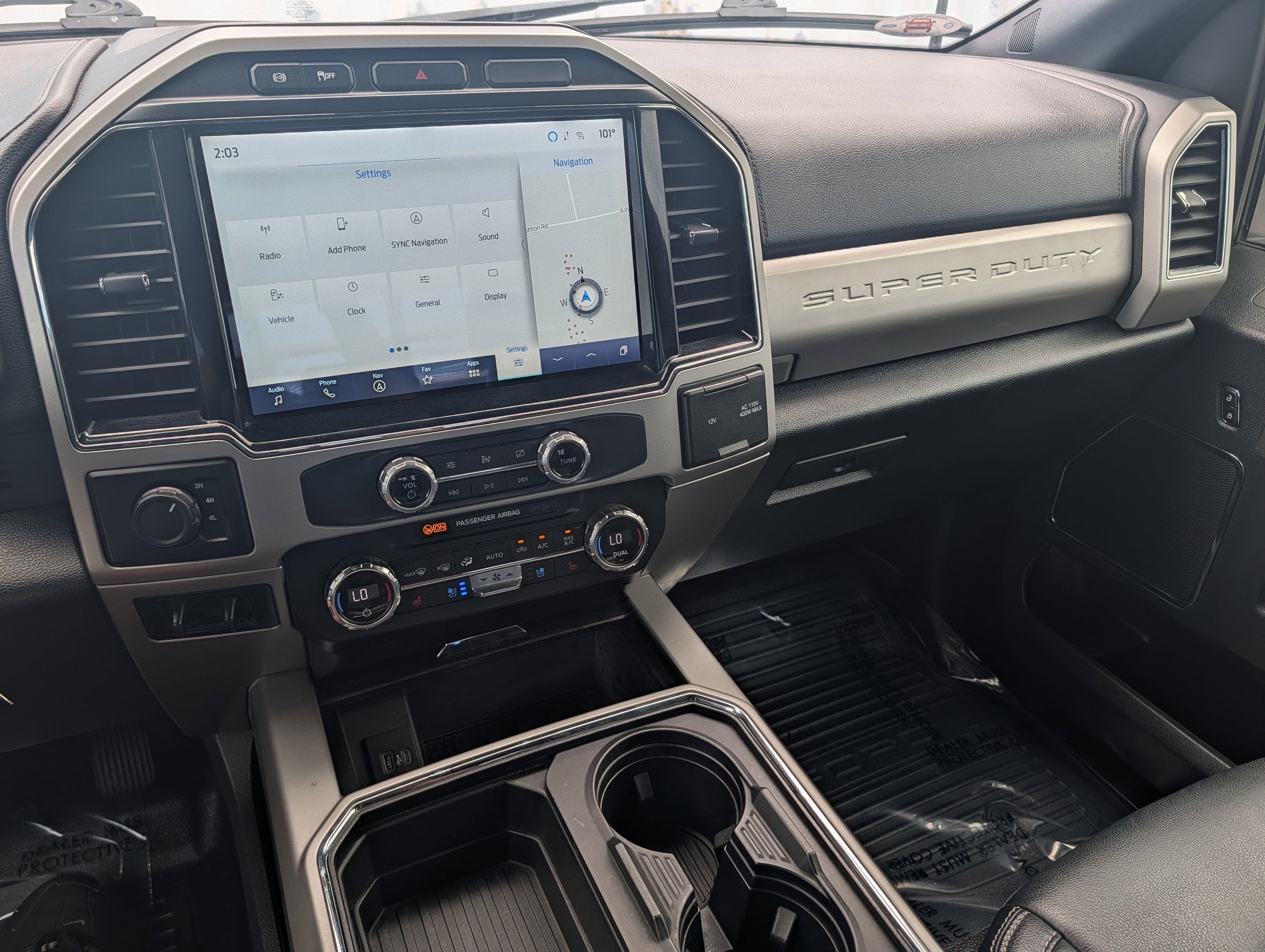 2022 Ford F-450 Chassis Cab Lariat