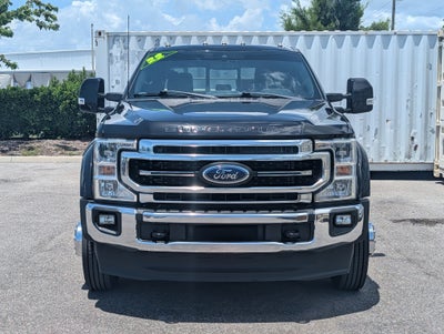 2022 Ford F-450 Chassis Cab Lariat