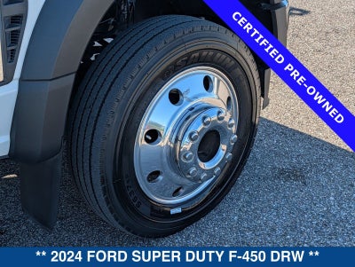2024 Ford F-450 Chassis Cab Lariat