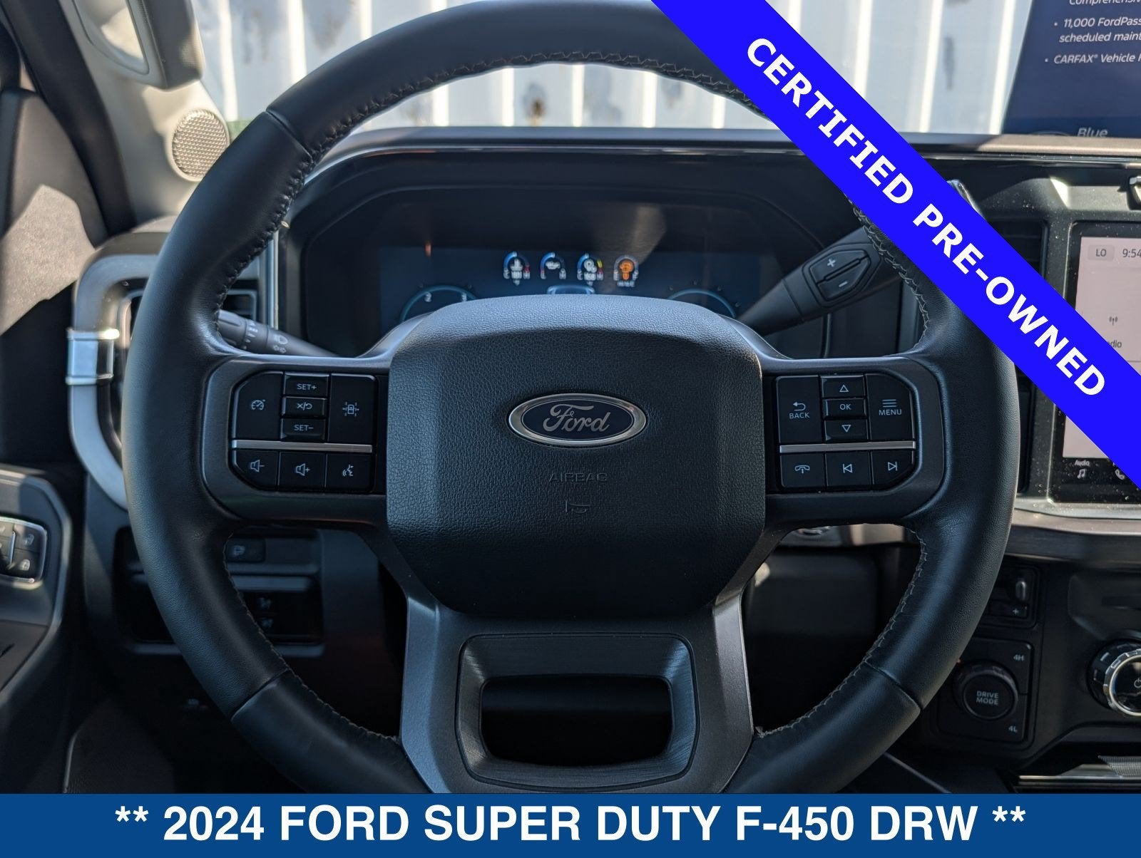 2024 Ford F-450 Chassis Cab Lariat