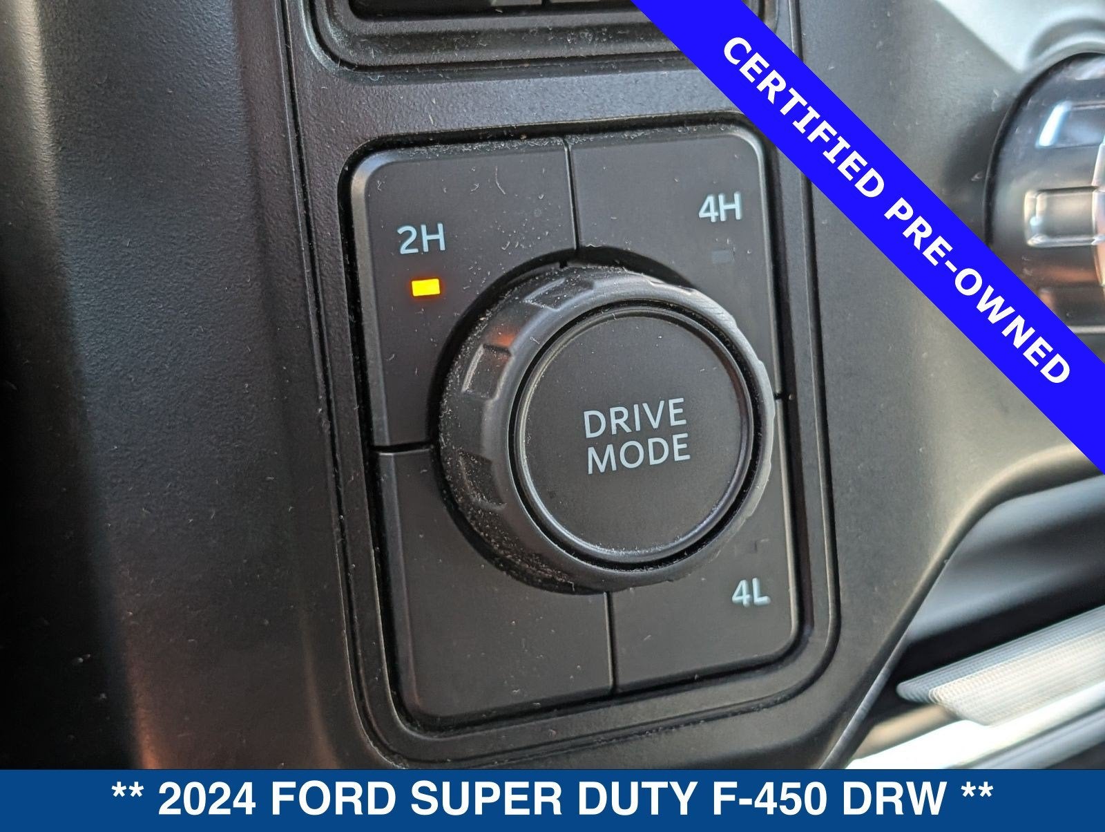 2024 Ford F-450 Chassis Cab Lariat