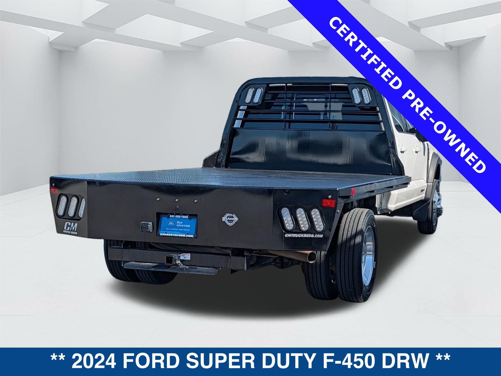 2024 Ford F-450 Chassis Cab Lariat