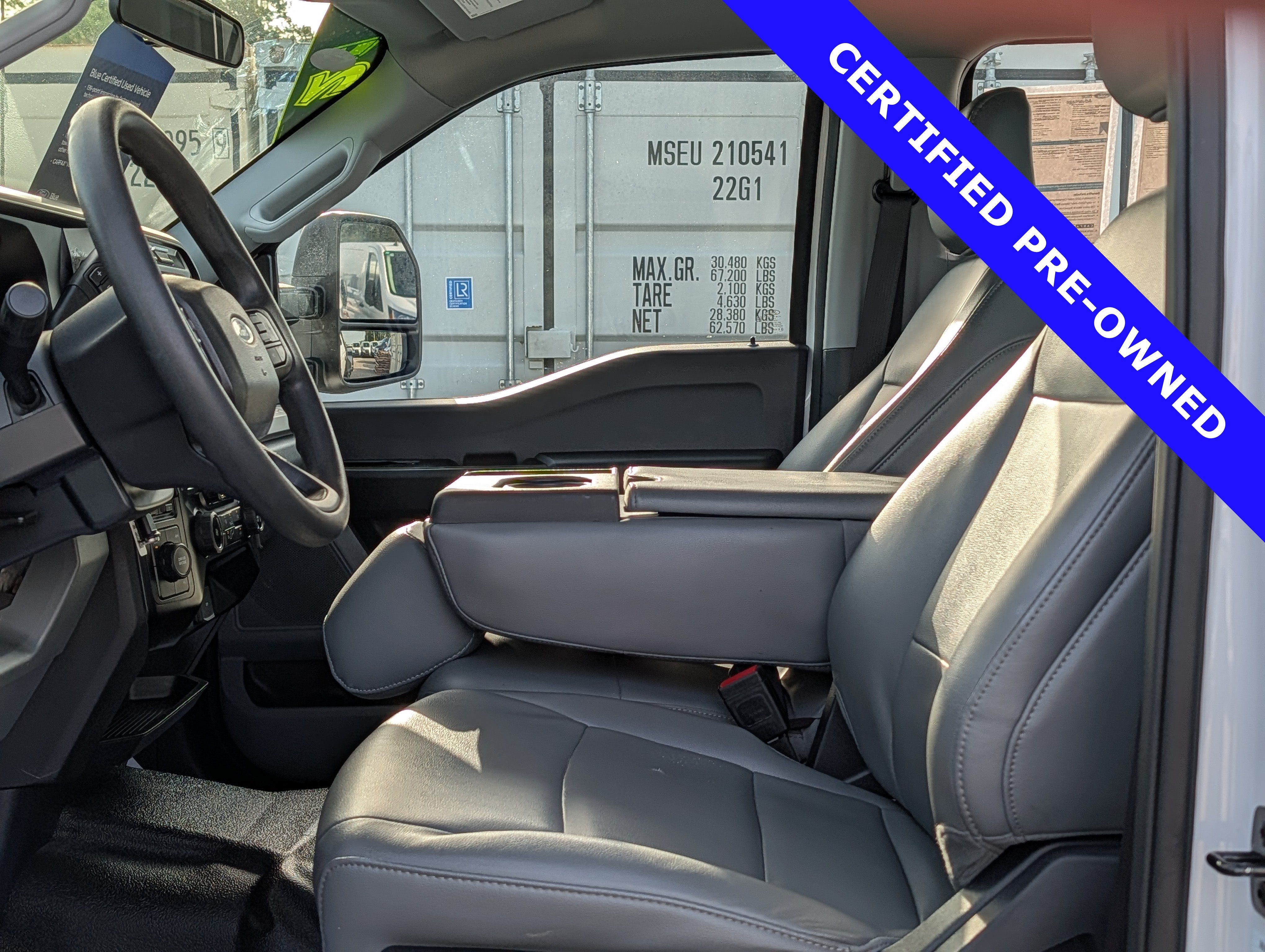 2024 Ford F-450 Chassis Cab XL