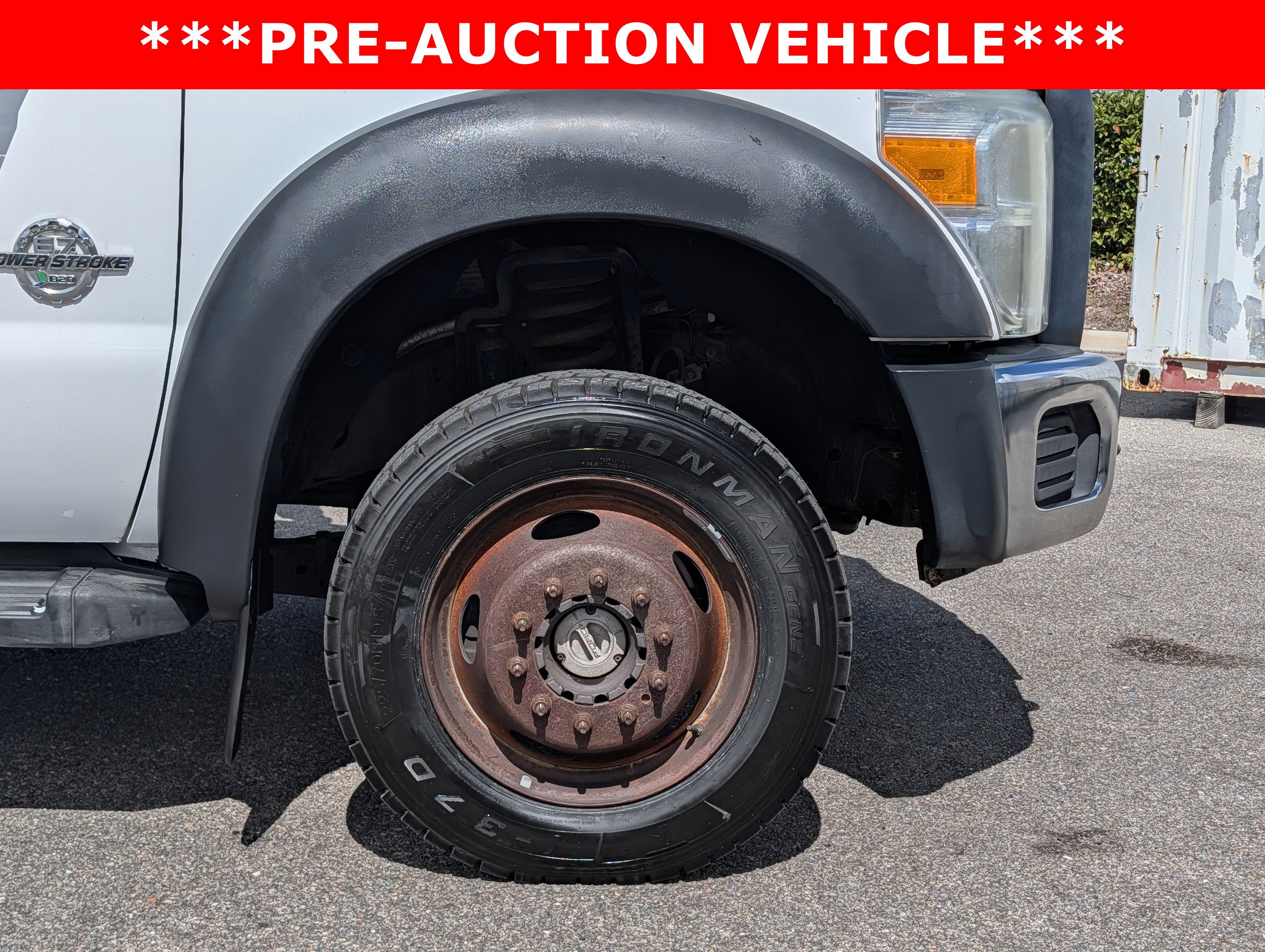 2016 Ford F-550 Chassis Cab XL